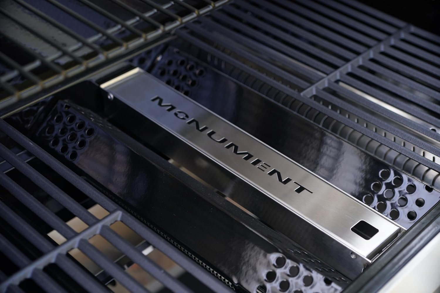 Monument Grills Outdoor Barbecue Stainless Steel 4 Burner Propane Gas Grill, 62,000 BTU Patio Garden Barbecue Grill with Side Burner, Mesa415BZ with Accessory Kit(5 items)