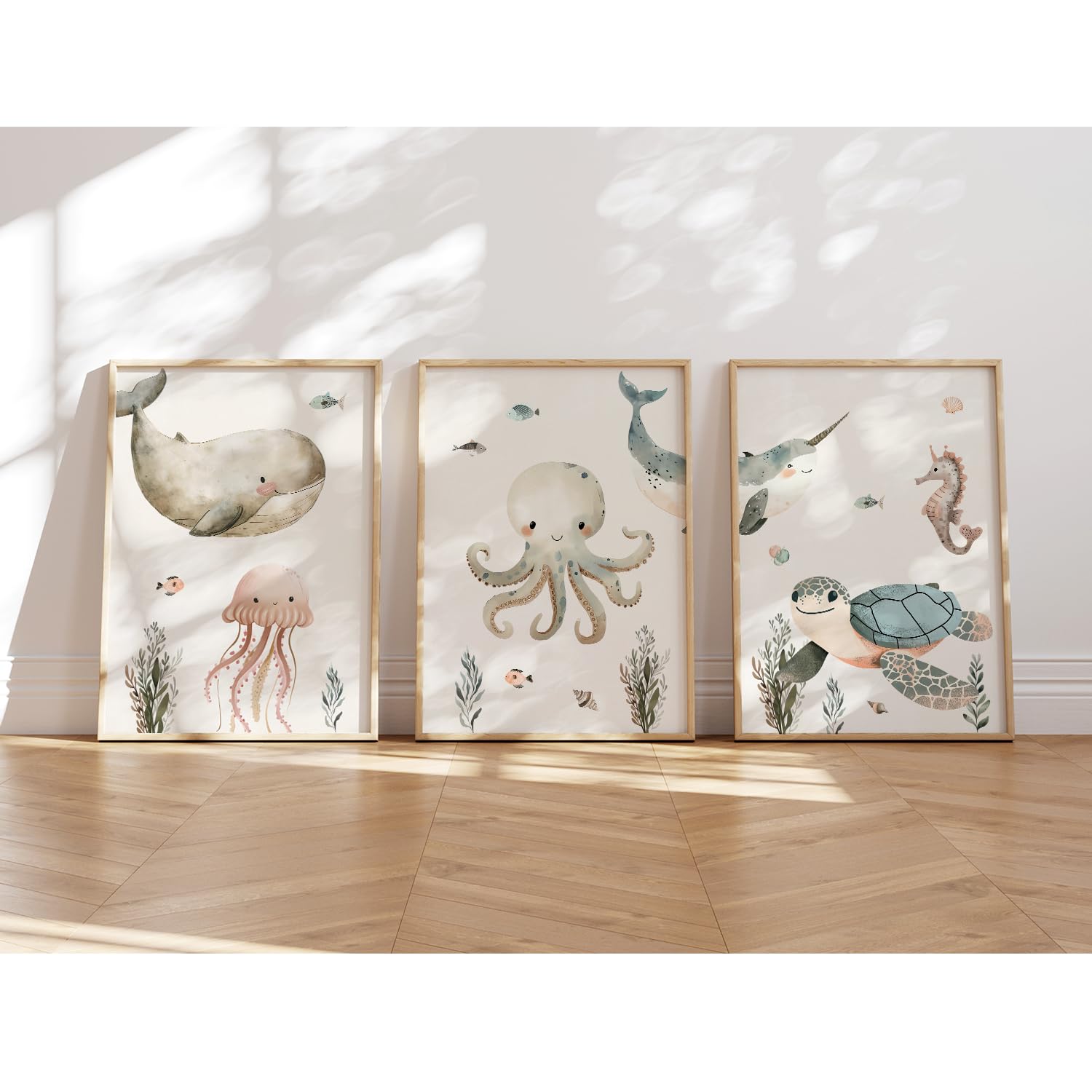 MeinBaby123® Unterwasserwelt Bilder | 3er Set DIN A4 | Wal, Qualle, Schildkröte | Kinderzimmer Deko Meer | Geschenk zur Geburt (Unterwasserwelt V7)