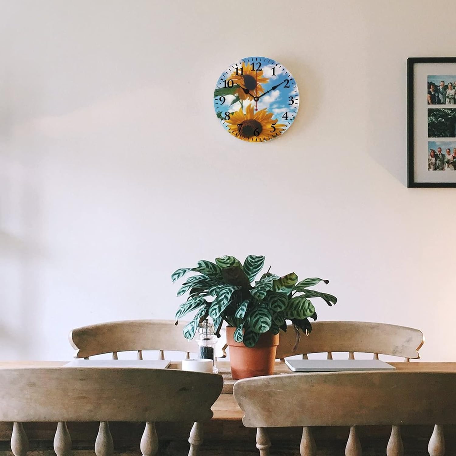 Wall Clock Yellow Sunflower Round Wooden Decorative Silent Non-Ticking Battery Operated Summer Holiday Sunflower Clocks 12 Inch Kitchen Dining Room Large Numbers Wood Clock