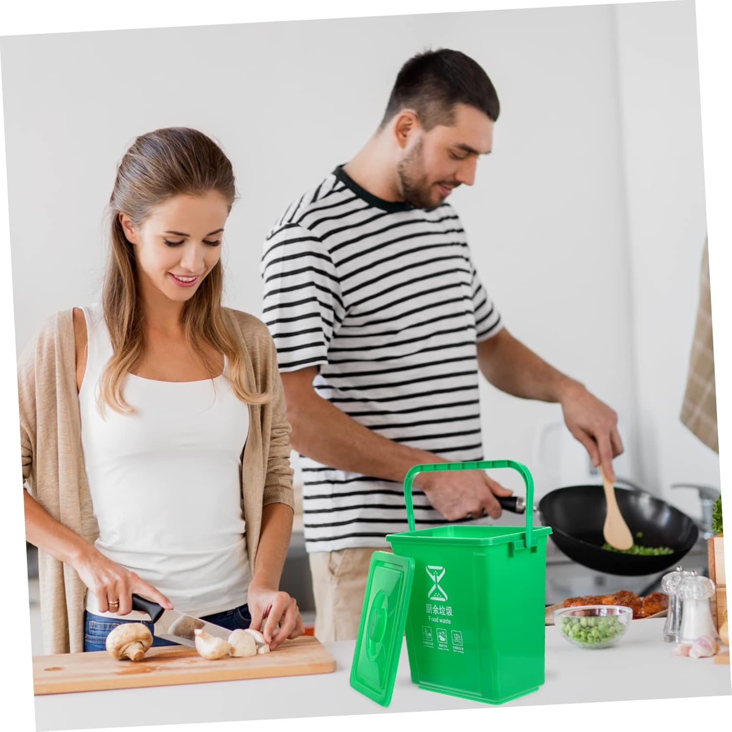 Compost Bin Kitchen Counter Food Waste Bin Handle Compost Bucket for Outdoor Use