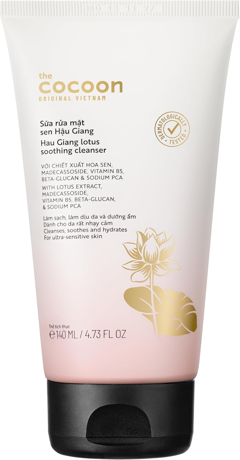 Hau Giang Lotus Soothing Cleanser - Gentle Facial Wash for Sensitive Skin, Natural Lotus Extract, Hydrating & Moisturizing, Protects Moisture Barrier, 100% Vegan