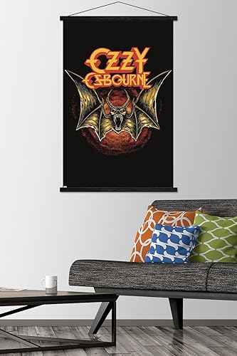 Miniatura 2 de Trends International Ozzy Osbourne - Póster de pared con logotipo de murciélago, 22.37 x 34.00 pulgadas, paquete de impresión premium y colgador