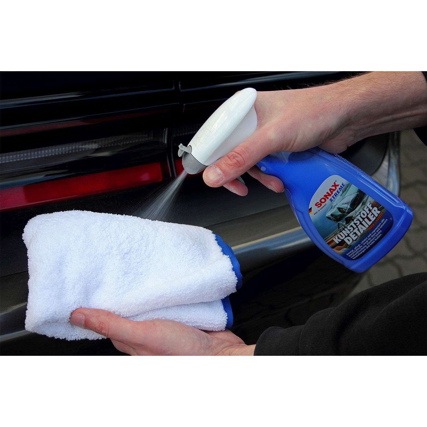 detailmate Set d'entretien pour voiture : SONAX Xtreme nettoyant intérieur 500ml + detailer plastique intérieur + extérieur 500ml + 2X chiffon microfibre + brosse cuir + gant d'entretien + applicateur