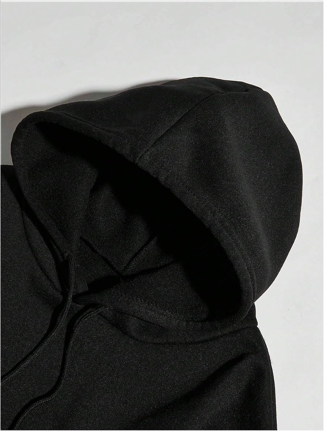 WDIRARA Men's Graphic Hoodie Long Sleeve Hooded Sweatshirts Pullover Tops Streetwear - Image 3