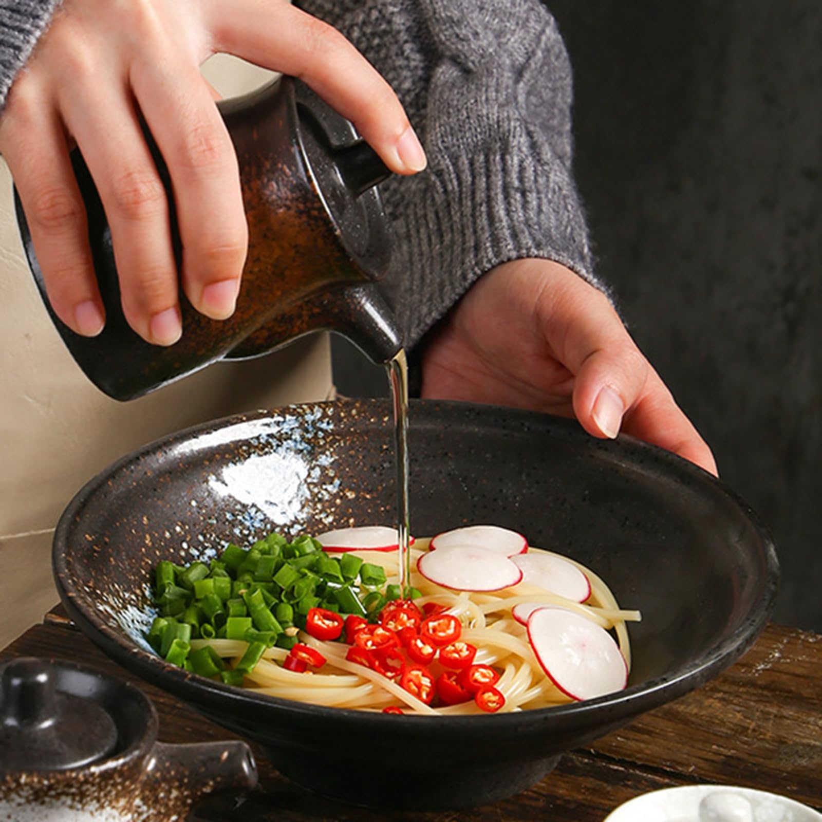 UPKOCH Bottiglia Di Salsa Di Soia in Ceramica Distributore Di Aceto E Olio Contenitore Per Condimenti 4.13X3.35X8.27In Design Igienico Resistente Casa Ristorante Cucina