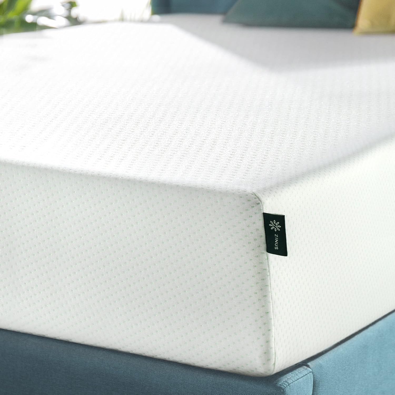 Zinus 8 Inch Green Tea Memory Foam Mattress / CertiPUR-US Certified / Bed-in-a-Box / Pressure Relieving, Full, White