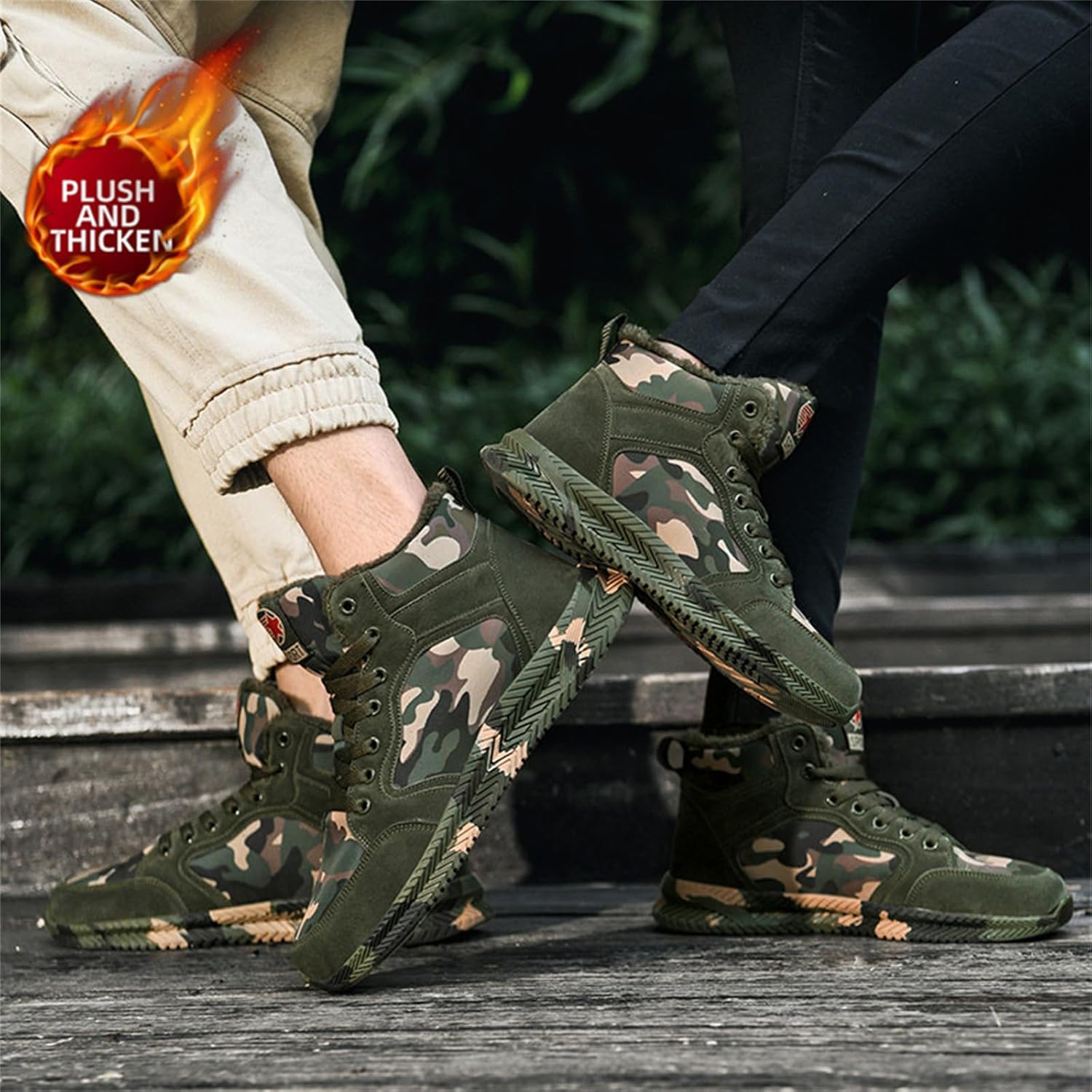 High-top Sports Canvas Camouflage Shoes Suitable for Outdoor Mountaineering and Hiking Training