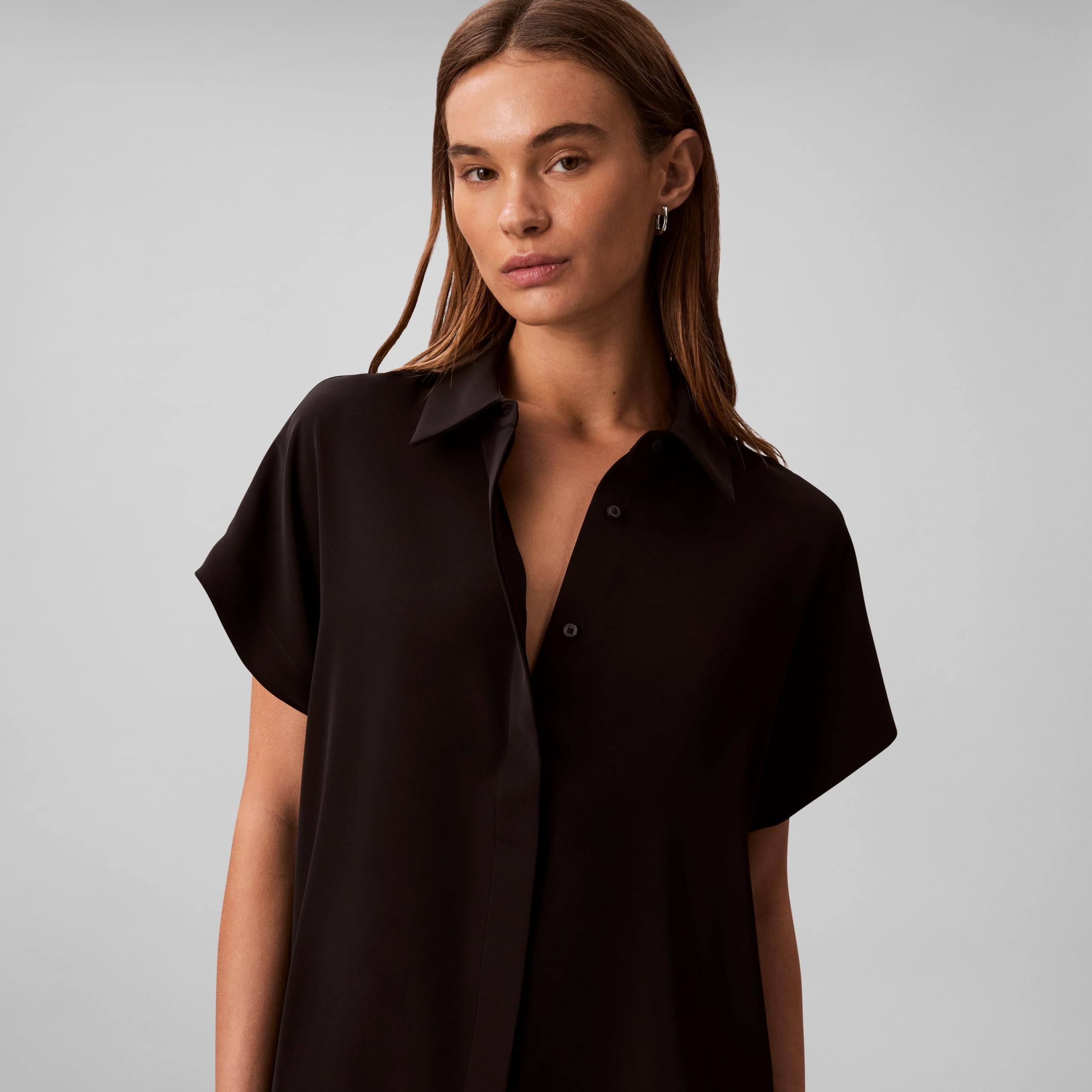 Calvin Klein Damen Satin Short Sleeve Top Kurzärmeliges Satin-Oberteil
