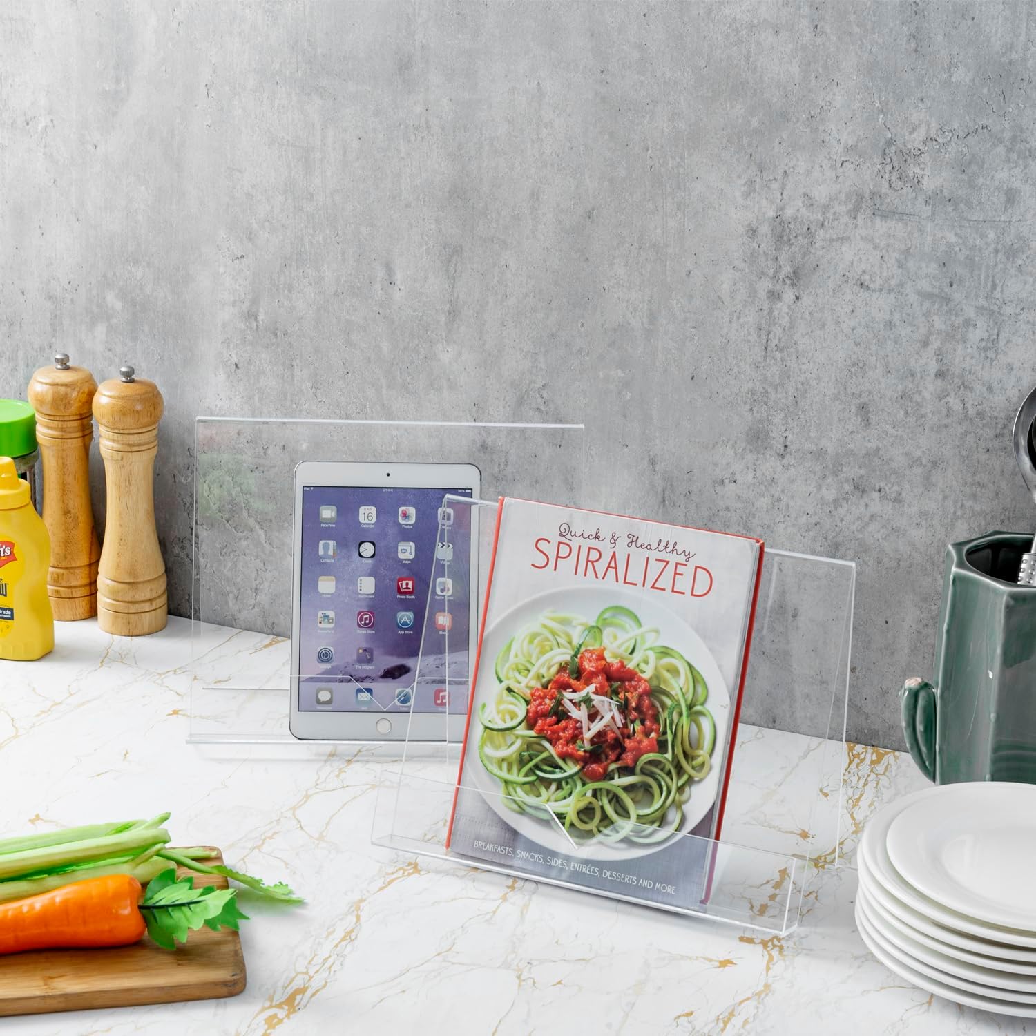 MyGift Modern 4 mm Premium Clear Acrylic Cookbook Holder, Recipe Book Stand, Magazine Display Rack, Set of 2