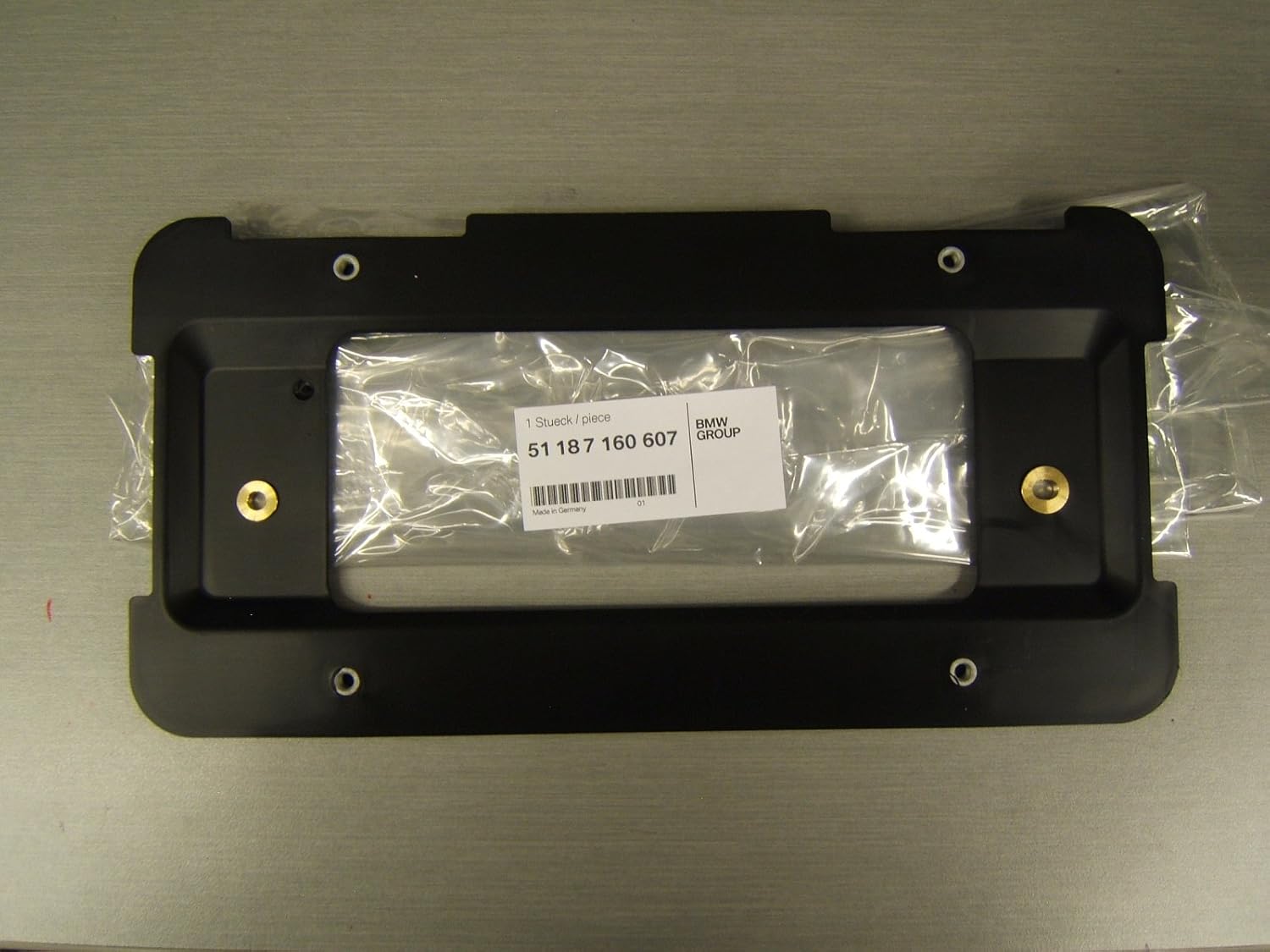 BMW (51 18 7 160 607 License Plate Holder