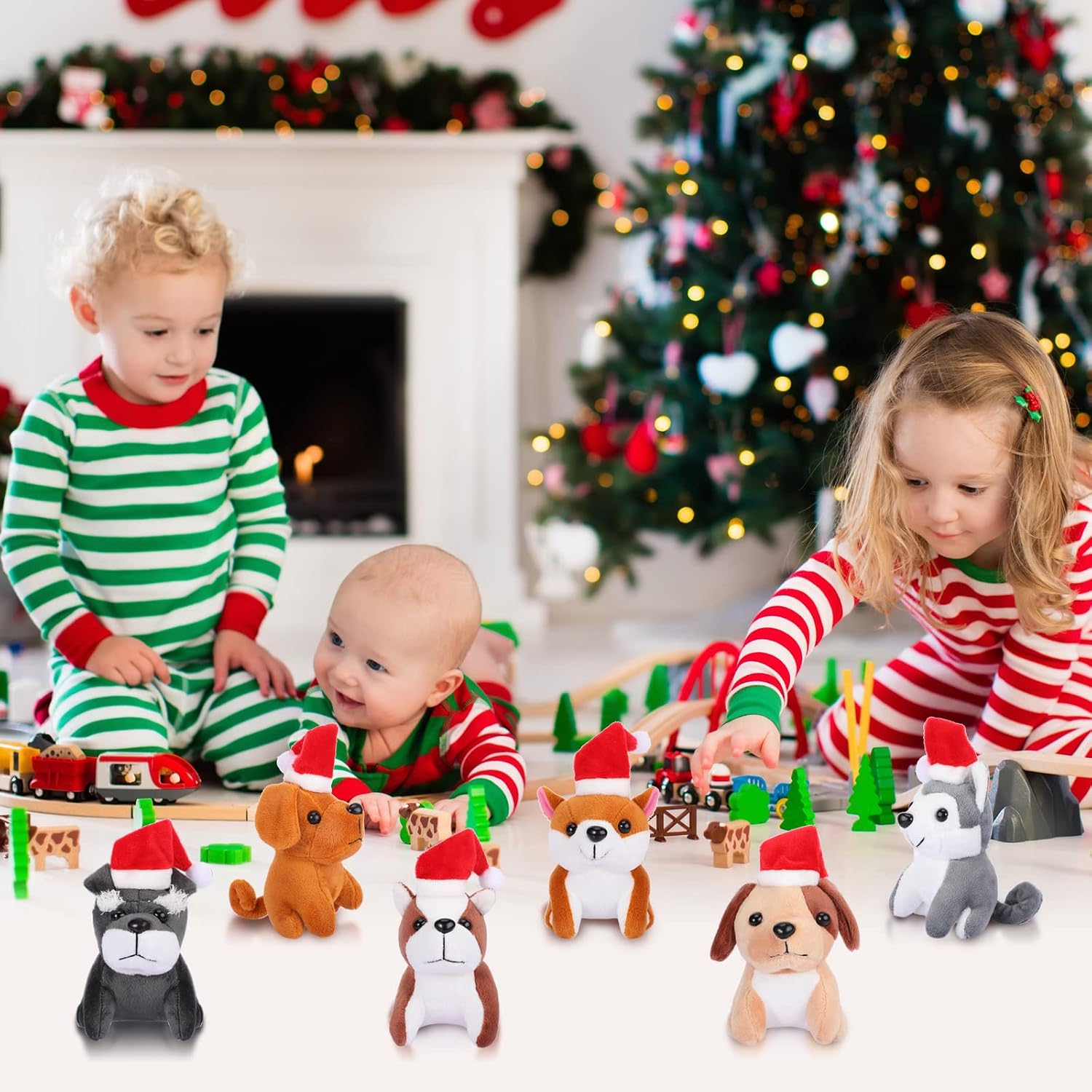 Sumind 8 Pcs Christmas Dog Stuffed Animals Bulk Assorted Cute Stuffed Puppy Dogs 5 Inch Small Animal for Xmas Holiday Birthday Party Supplies Favors(Santa Style)