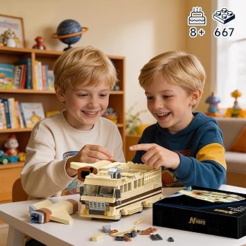 Nubee Spaceballs Eagle 5 Building Set, Space Movie Car Moc Model with Cockpit Secret Hyper-Jets Periscope Barf's Room, Birthday Gift for Fans Teens Kids 8+ (667Pcs)
