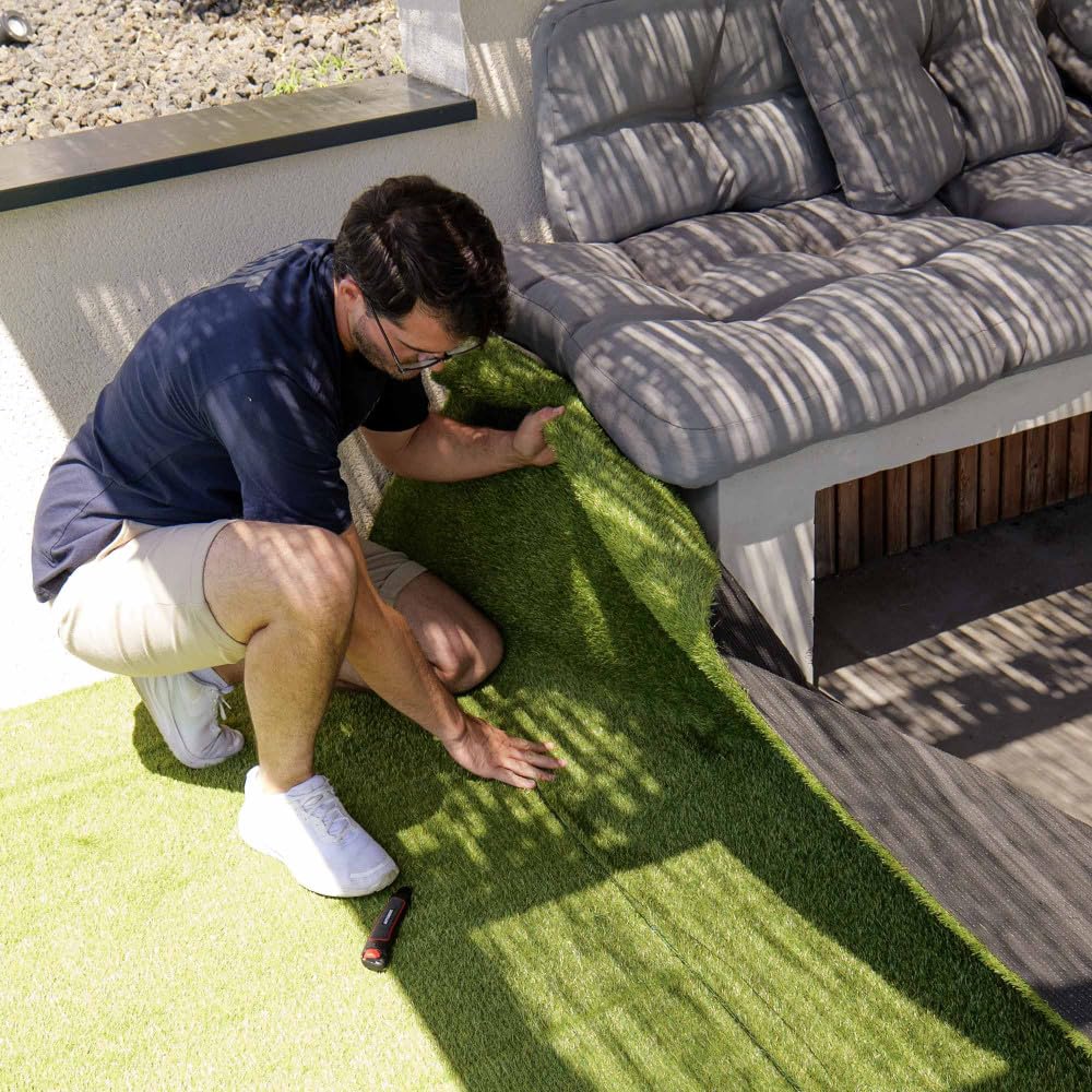Oxeo Gazon synthétique Artificiel Rouleau 8m2-1230g/m2 - Épaisseur 2cm - Pelouse synthétique Balcon, terrasse - Effet Naturel
