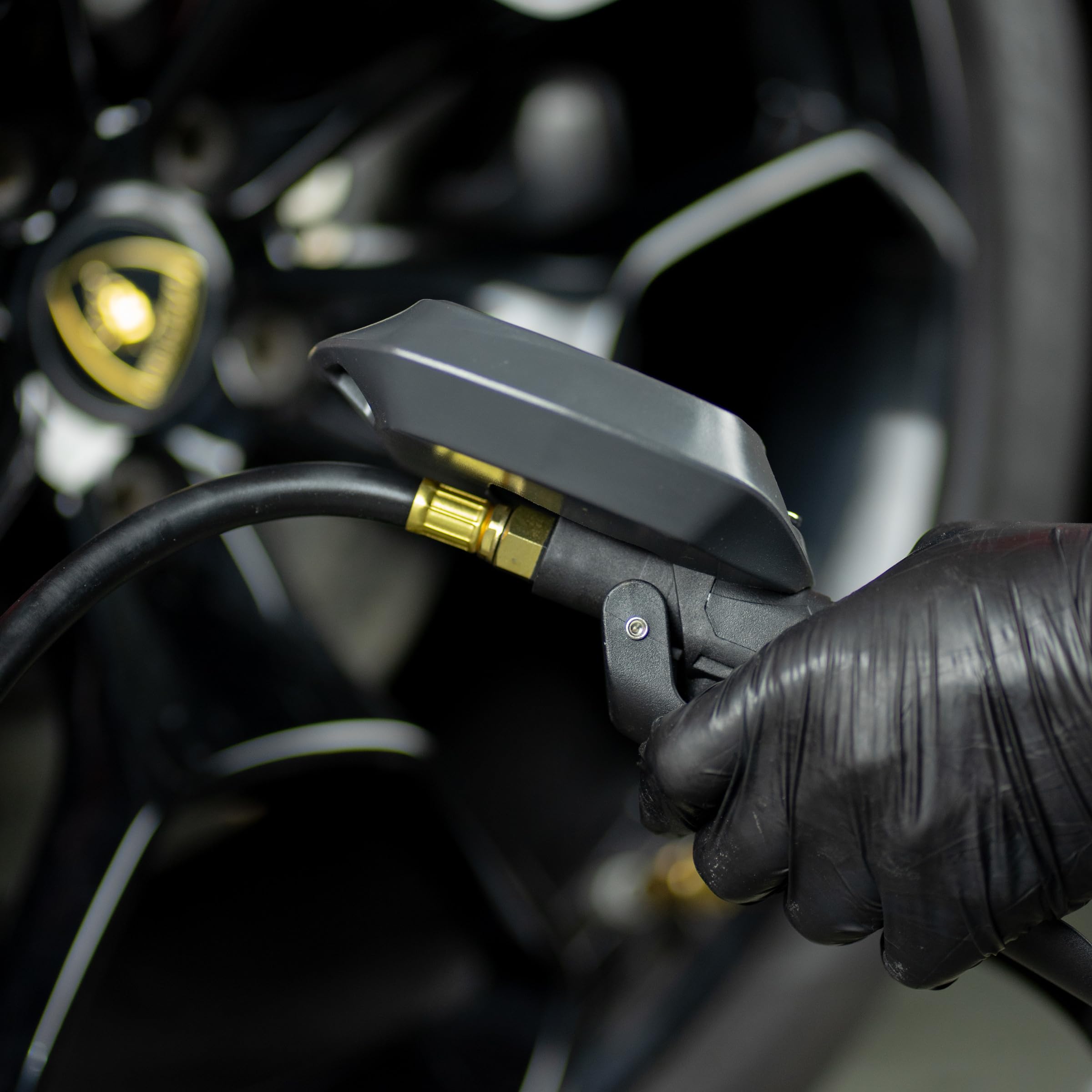 STIX Automotive Equipment Gonfleur à air comprimé avec manomètre électronique 0-18 bar (ACCORD-2)