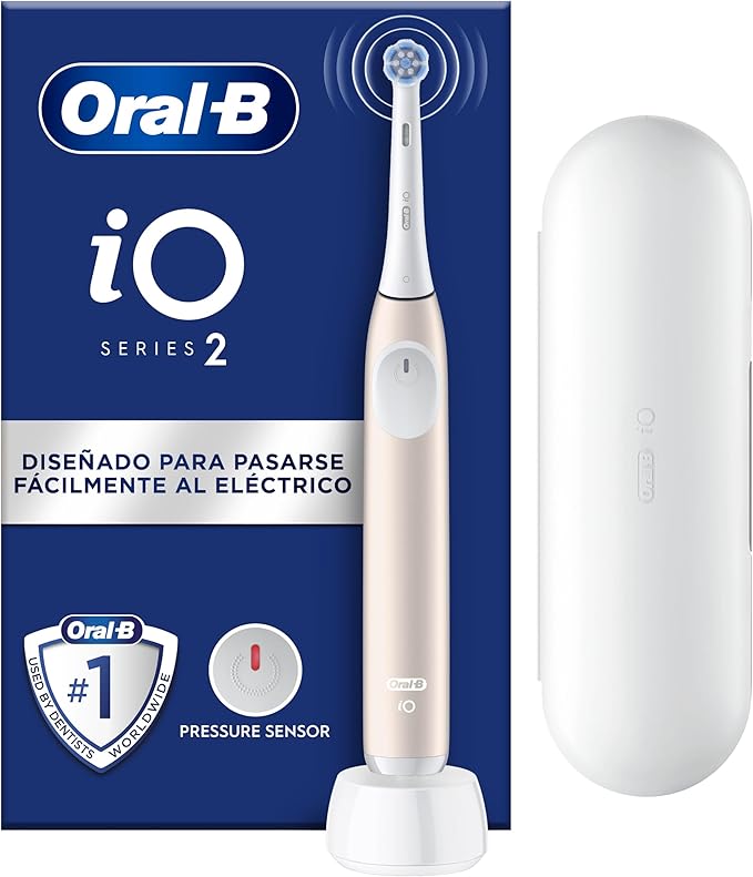 Oral-B iO 2 Cepillo de Dientes Eléctrico Rosa Suave, 1 Cabezal, 1 Estuche De Viaje, 1 Portarrecambios, 3 Modos De Cepillado, Sensor De Presión y Temporizador, Diseñado por Braun