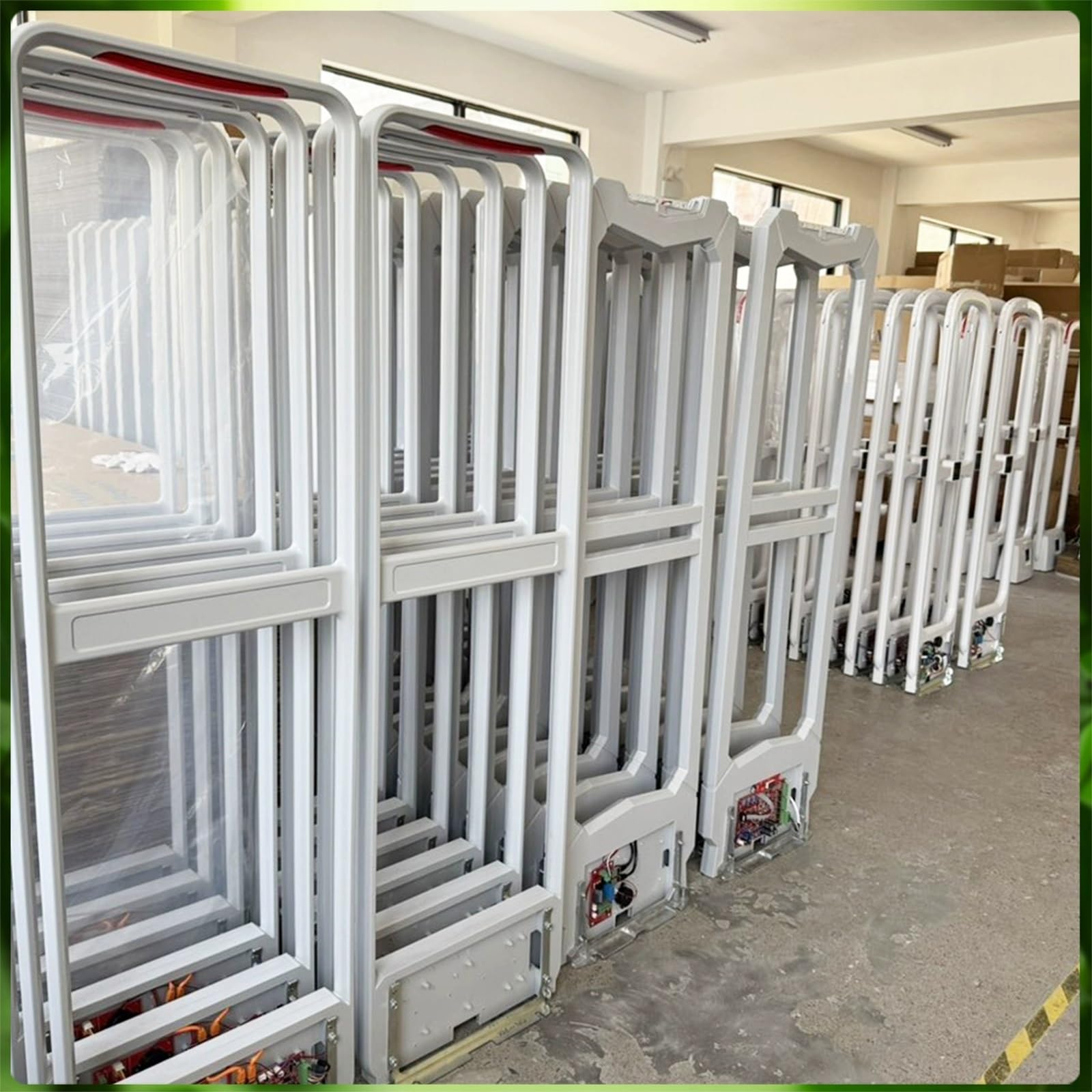 Bramka Bezpieczeństwa EAS AM 58 kHz, System Antykradzieżowy Anti-Interferencyjny z Alarmem Dźwiękowym i Świetlnym, Podwójne Napięcie 110V/220V dla Supermarketów, Księgarń i Handlu Detalicznego(Gray)