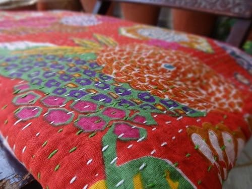 Miniatura 9 de Colcha reversible con patrón de frutas indias de algodón puro Gudri blanco estilo Kantha tamaño Queen, colcha de cama con estampado floral y frutal,