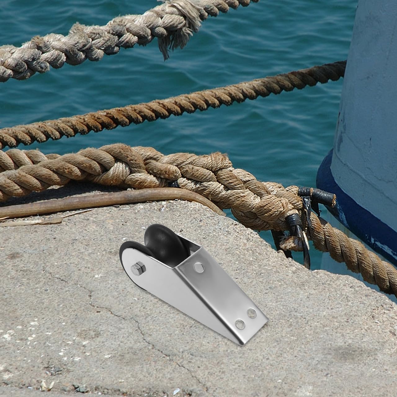 MAGICLULU Rouleau D’Ancre D’étrave en Acier Inoxydable, Support de Levage Rouleau en Caoutchouc, Accessoire Fixe pour Ancre de Bateau, Solide et Compact, Usage Plaisance et Pêche