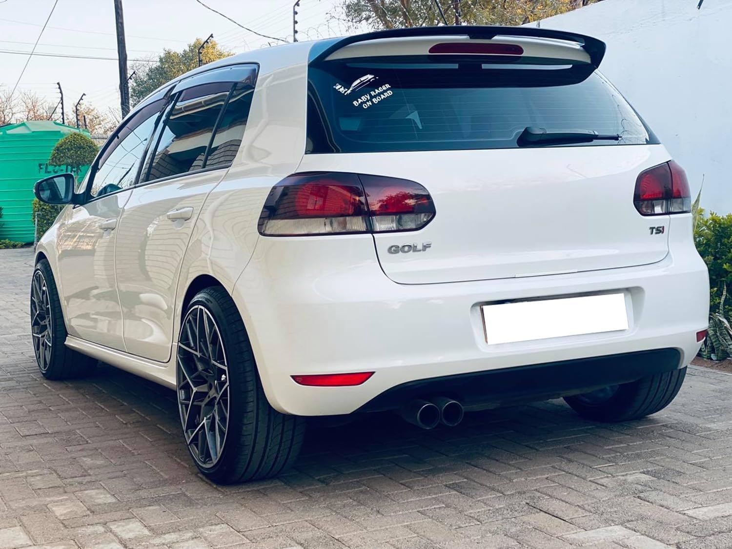 iJDMTOY Rear Bumper Reflectors For Volkswagen MK5 Golf TSI TDI Hatchback