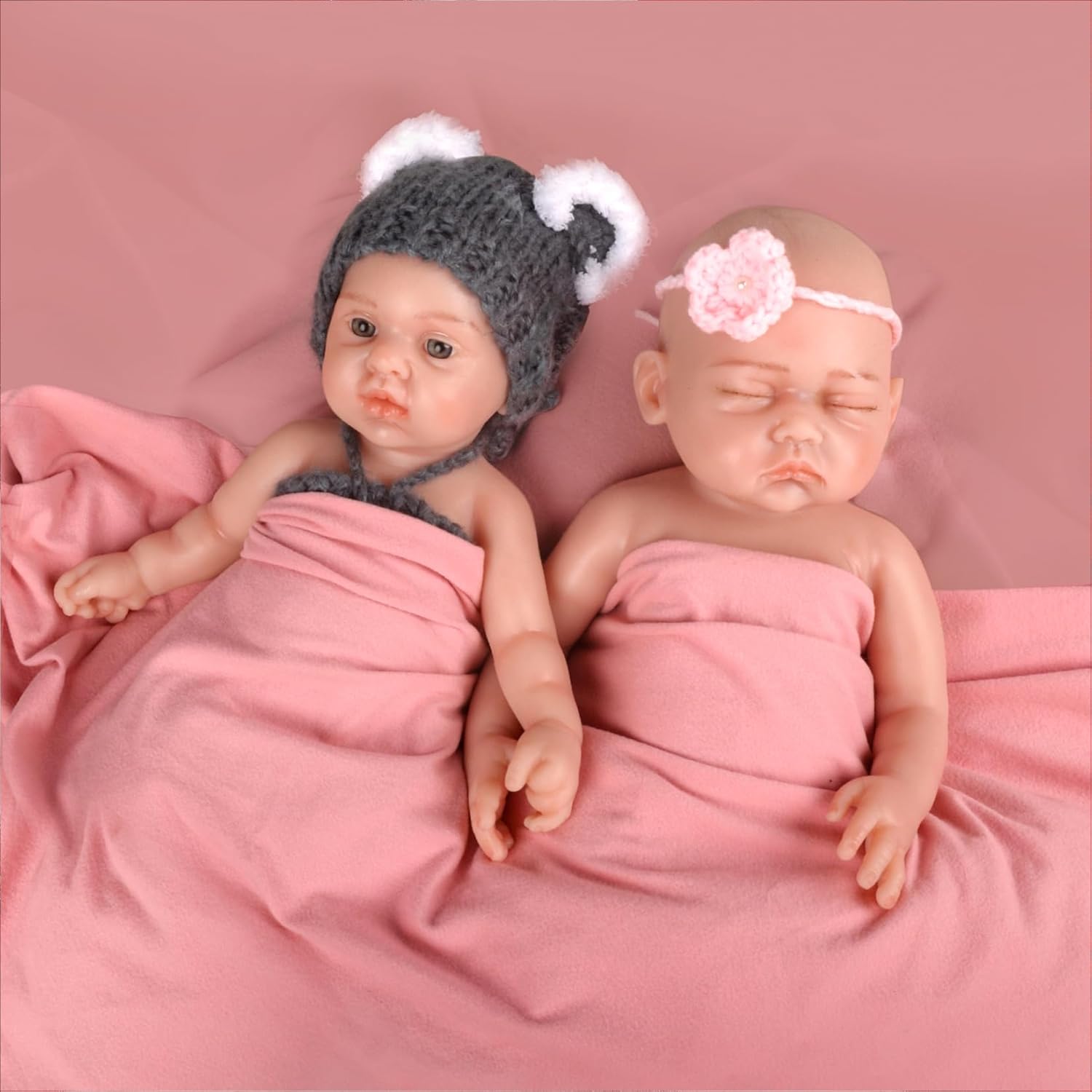 Lifelike Reborn Silicone Baby Girl Dolls Full Body 17 Inch Realistic Silicone Newborn Doll Eyes Closed 6 lb for Education Companionship(Fair Skin)