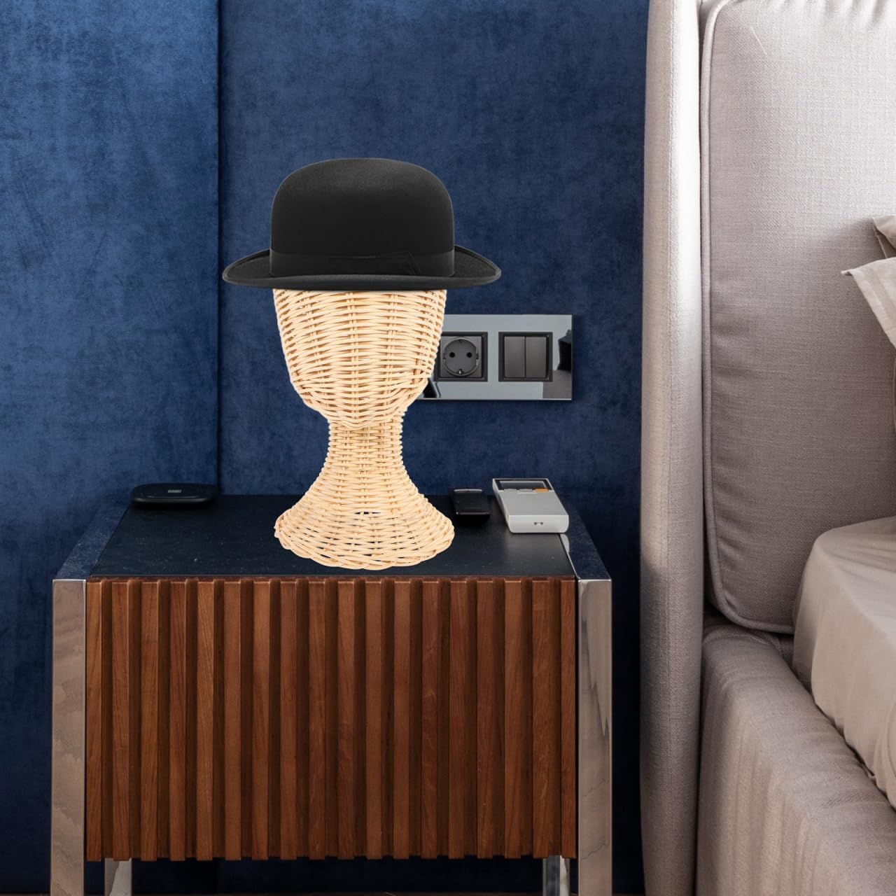 VOSAREA Rattan Mannequin Head Stand Wicker Hat Display Stand Hat Holder Woven Wig Rack for Home, Hair Salon, Showcase