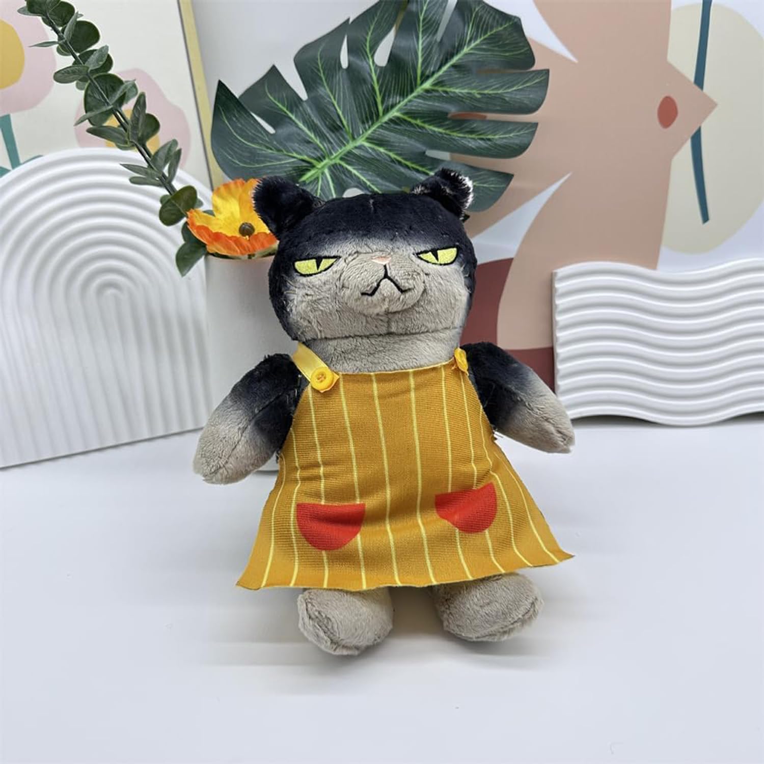 Amazon.co.jp: デキる猫は今日も憂鬱 周辺 諭吉 抱き枕 ぬいぐるみ