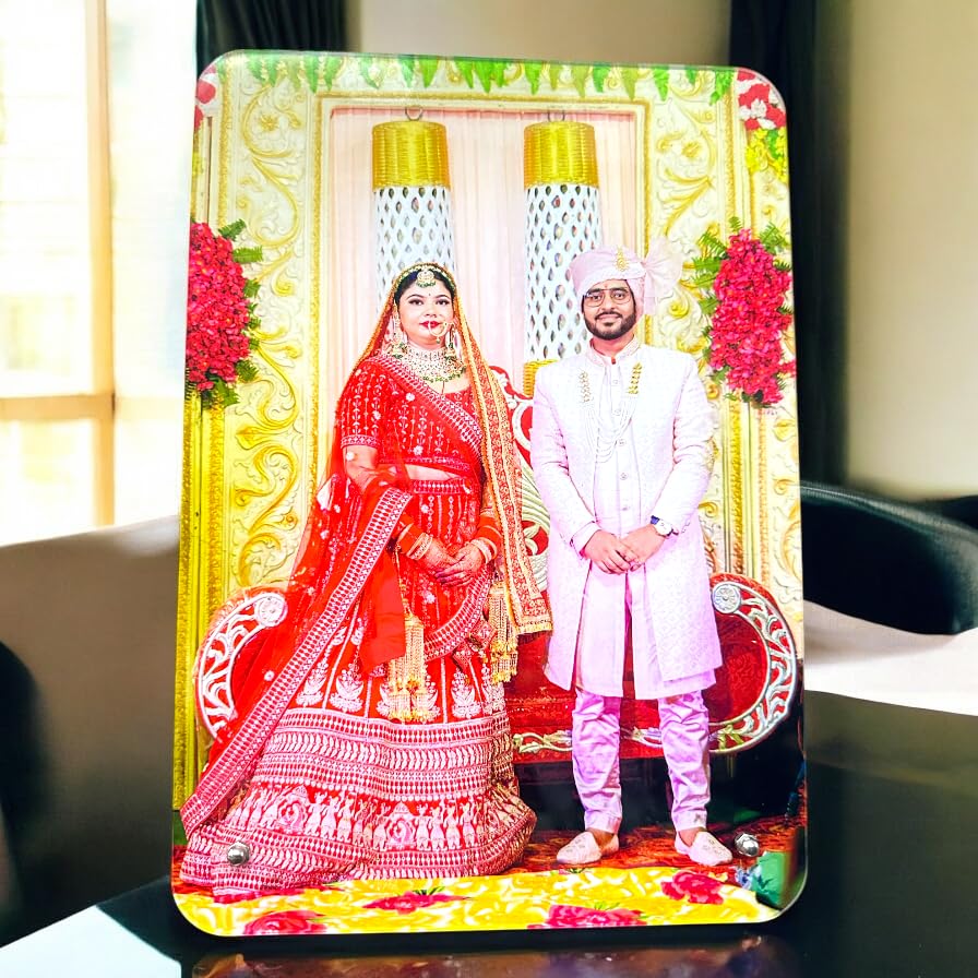 Image of Acrylic Desk Photo Frame, Customizable Picture Display, Perfect for Birthday, Anniversary, Wedding Gift (Desk-A4)