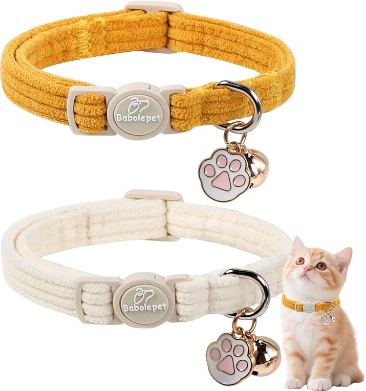 Coleira para Gatos em Veludo Cotelê com Fecho de Segurança, Guizo e Pingente Babole Pet Amarela e Branca, Pacote com 2