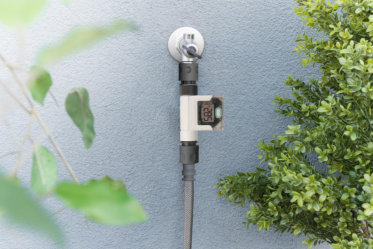 Royal Gardineer Garten-Wasser-Zähler: 2er-Set Smart-Wasserzähler für Gartenschlauch, Display, Bluetooth, App (Waschmaschine-Wasserzähler, Mengenzähler, Adapter)