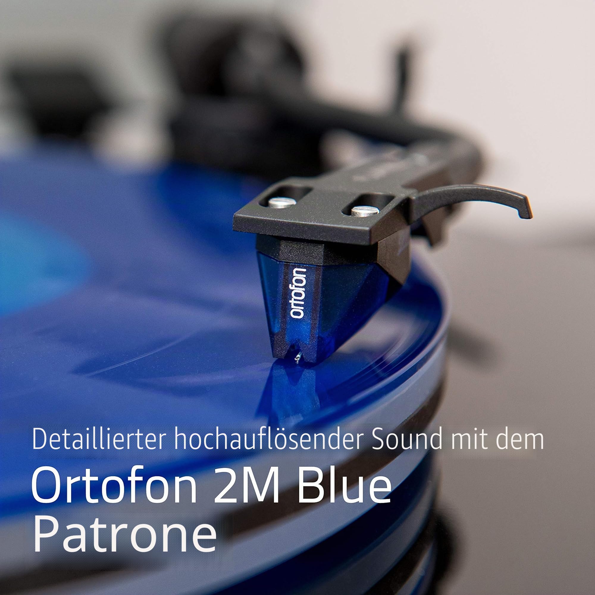 Fluance RT85 Referenz Plattenspieler – Ortofon 2M Blue Tonabnehmer, Acryl-Teller, Geschwindigkeitsregelung, Massiver MDF-Holzplinth, Vibration-Isolationsfüße - Walnuss