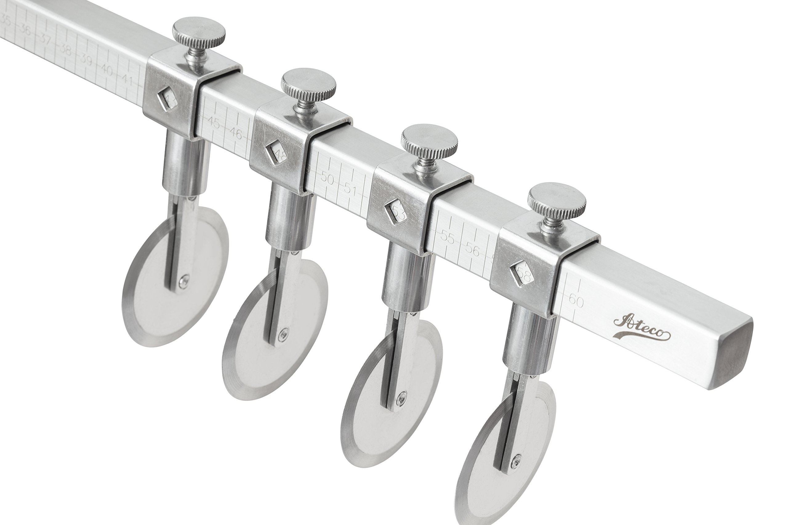 Ateco 13946 - Cortador de masa ajustable con cerradura (3,9 pulgadas de diámetro, borde recto), acero inoxidable, plata, 2.2"