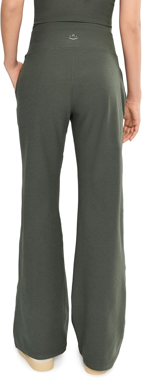 Beyond Yoga Women's Spacedye Laid Back Pant - Image 4