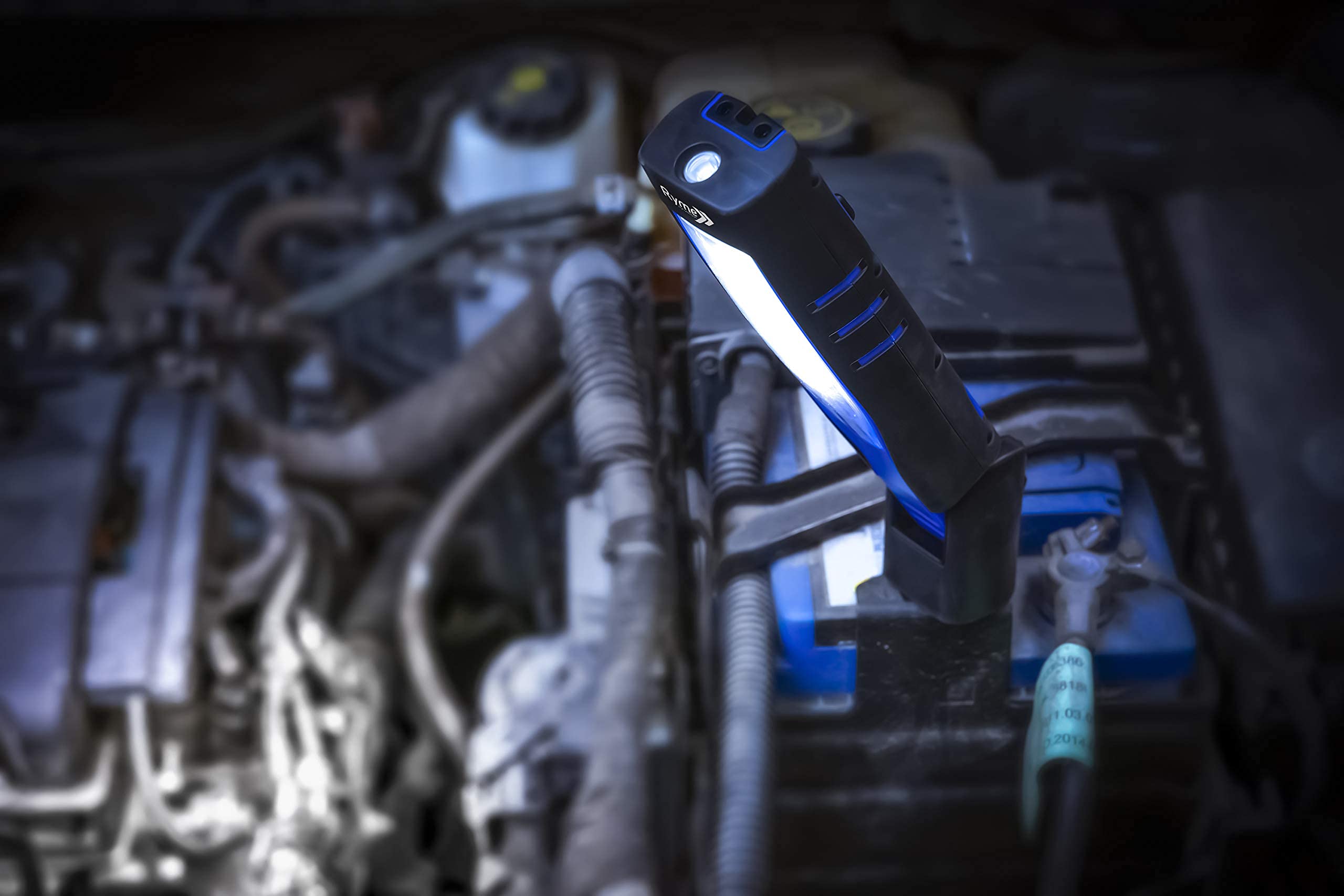 Ryme Automotive Lámpara LED Profesional Recargable MAX PRO 700 lumens Portátil linterna con base magnética LED COB