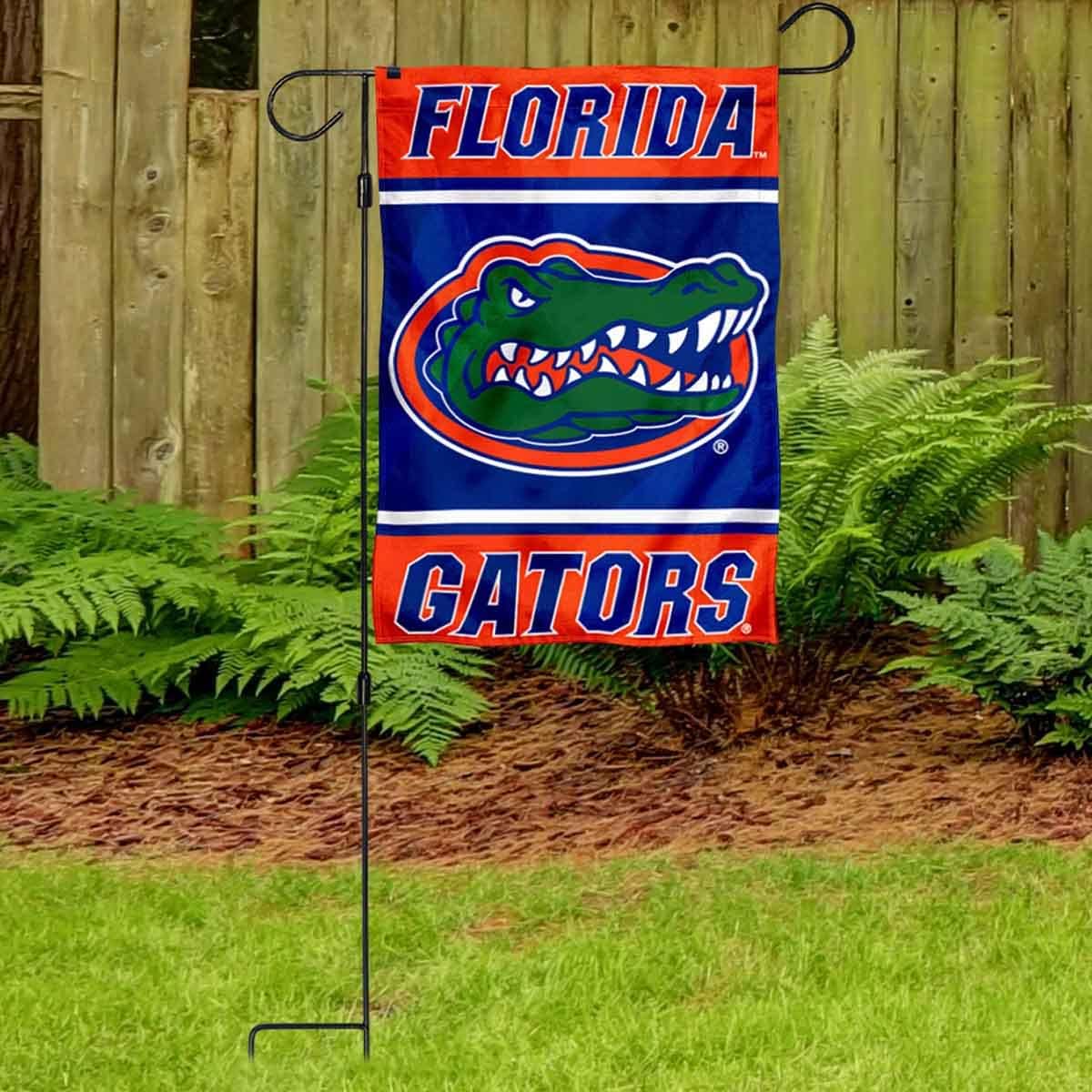 Florida Gators Garden Banner Flag with Flag Pole Stand Set