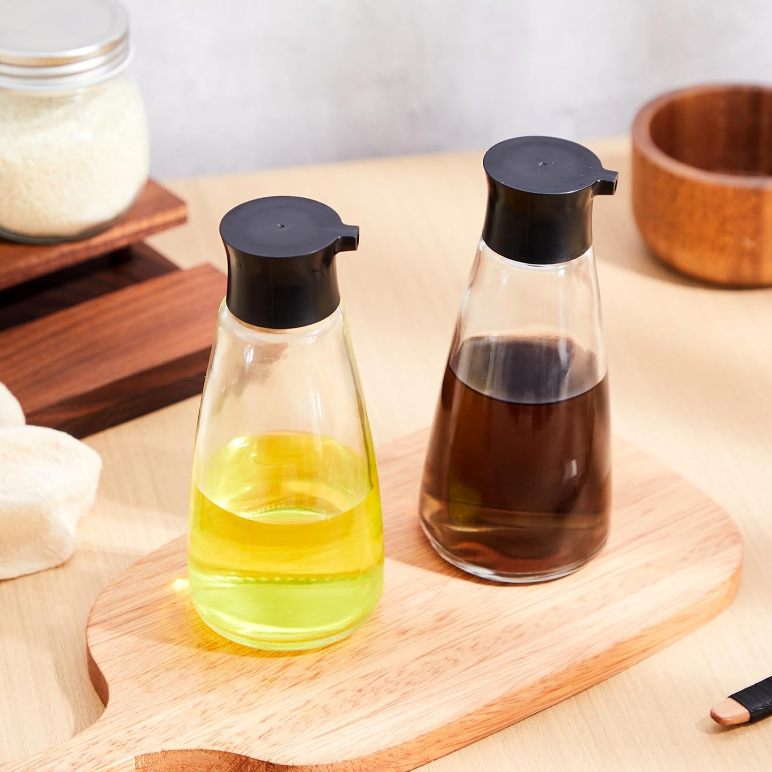 6 Pcs 9.6 oz Cruet Dispenser for Olive Oil Vinegar Soy Sauce Dispenser Bottle Glass Soy Sauce Container Oil Bottle for Kitchen Cooking Barbecue (Black)