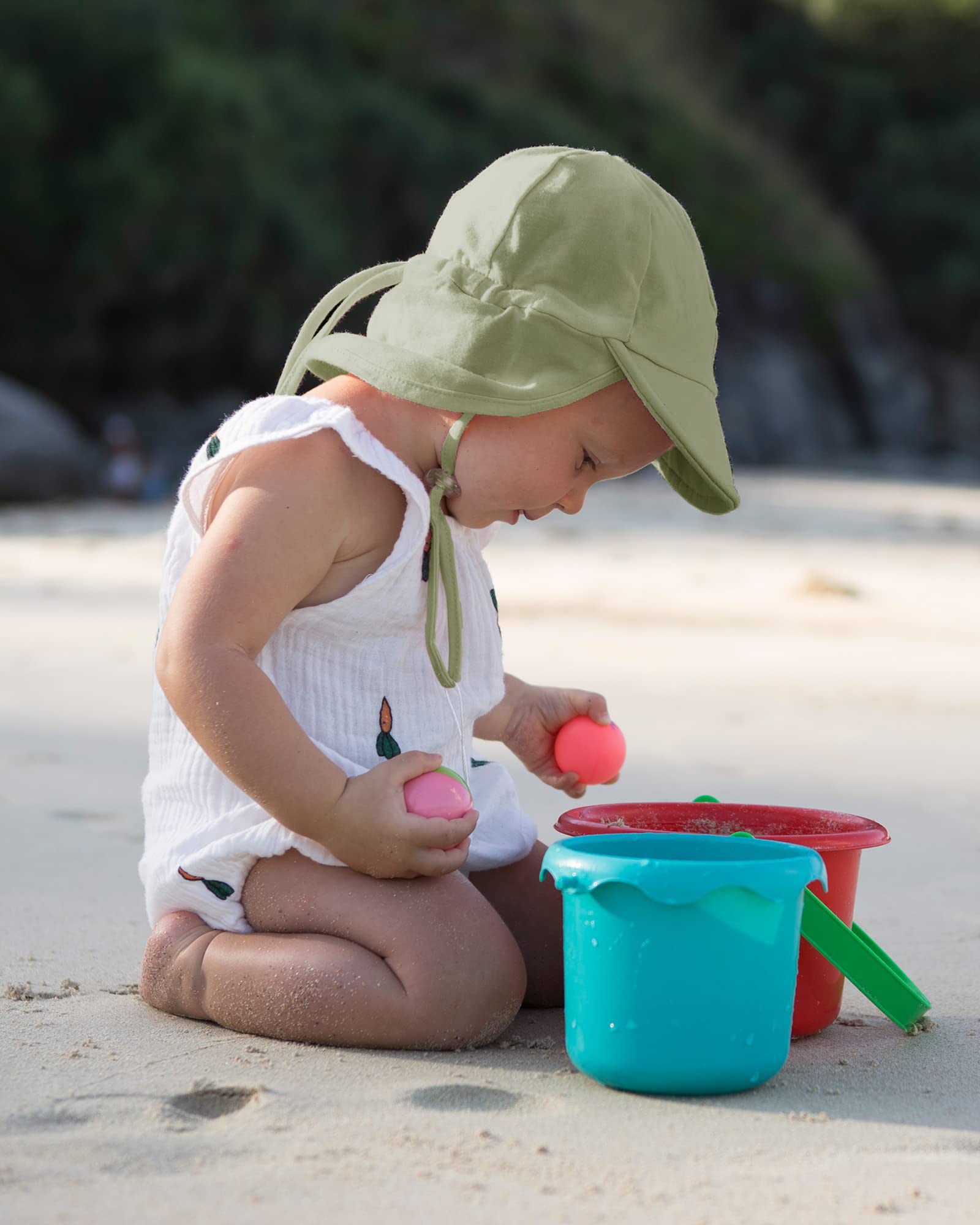 FURTALK Chapeau Solaire Bébé UPF 50+ Protection UV Filles & Garçons Chapeau d'été Plage avec Jugulaire Réglable et Rabats de Cou