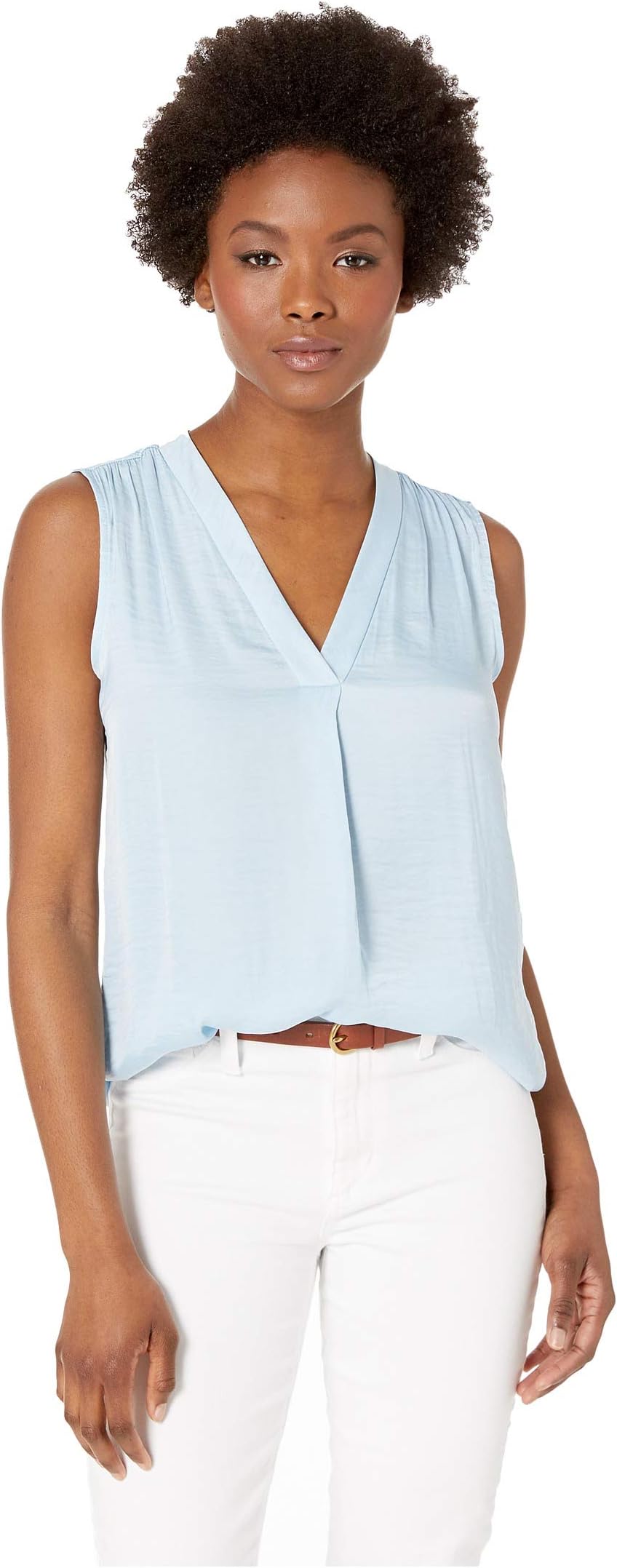 Petite Sleeveless V-Neck Rumple Blouse