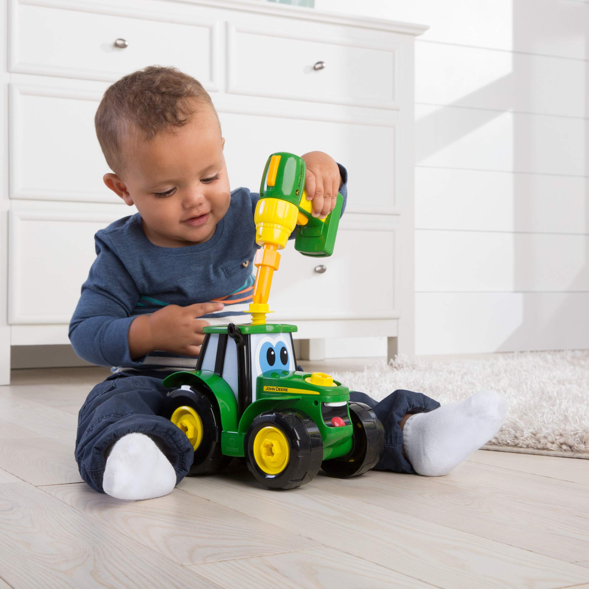 tomy johnny tractor