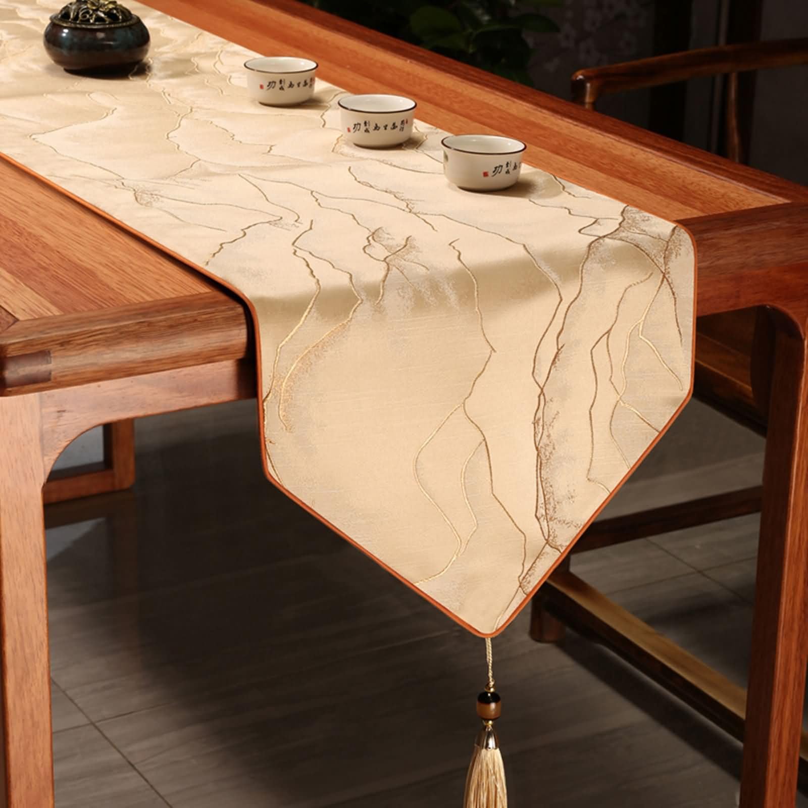 Runner Tavola Moderno Beige con Motivi Geometrici,Poliestere,33x220cm