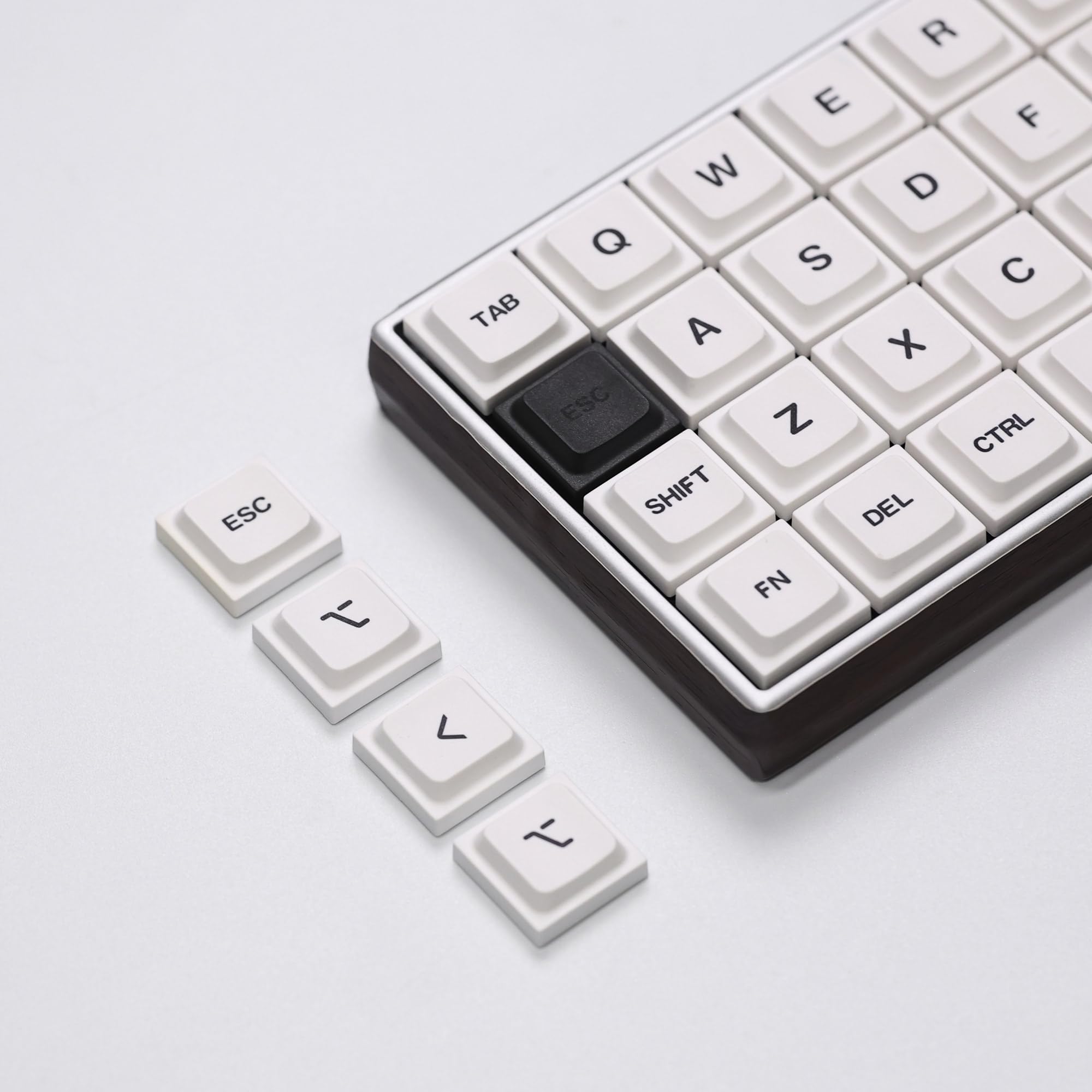 Amazon.co.jp: Cherry MX メカニカルキーボード対応 ロープロファイル