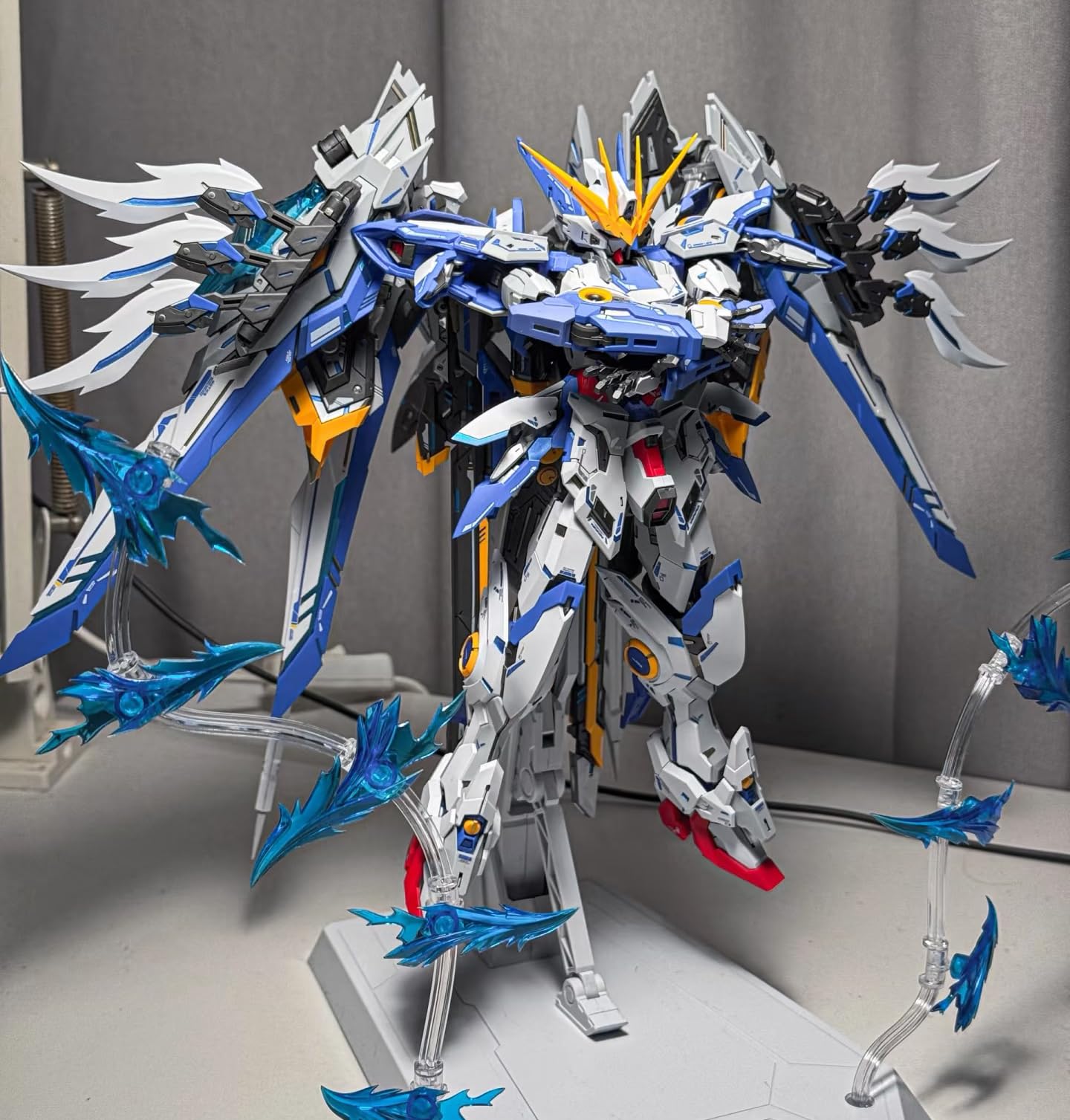 Amazon | ZZA モデル 1/100 CH-01 ブルーフレームBLUE FLAME 色分け