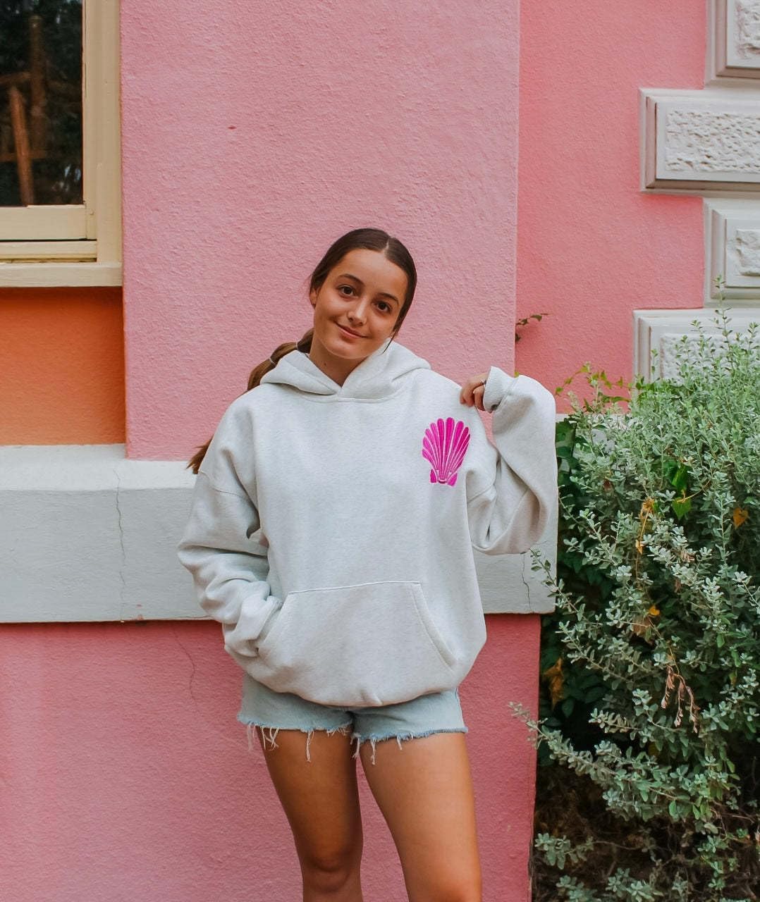 Women Cute Embroidered Flower Ocean Graphic Hoodies with Long Sleeve Hoodie Sweatshirts for Teen Girls Women Cute Embroidered Flower Ocean Graphic Hoodies with Long Sleeve Hoodie Sweatshirts for Teen Girls