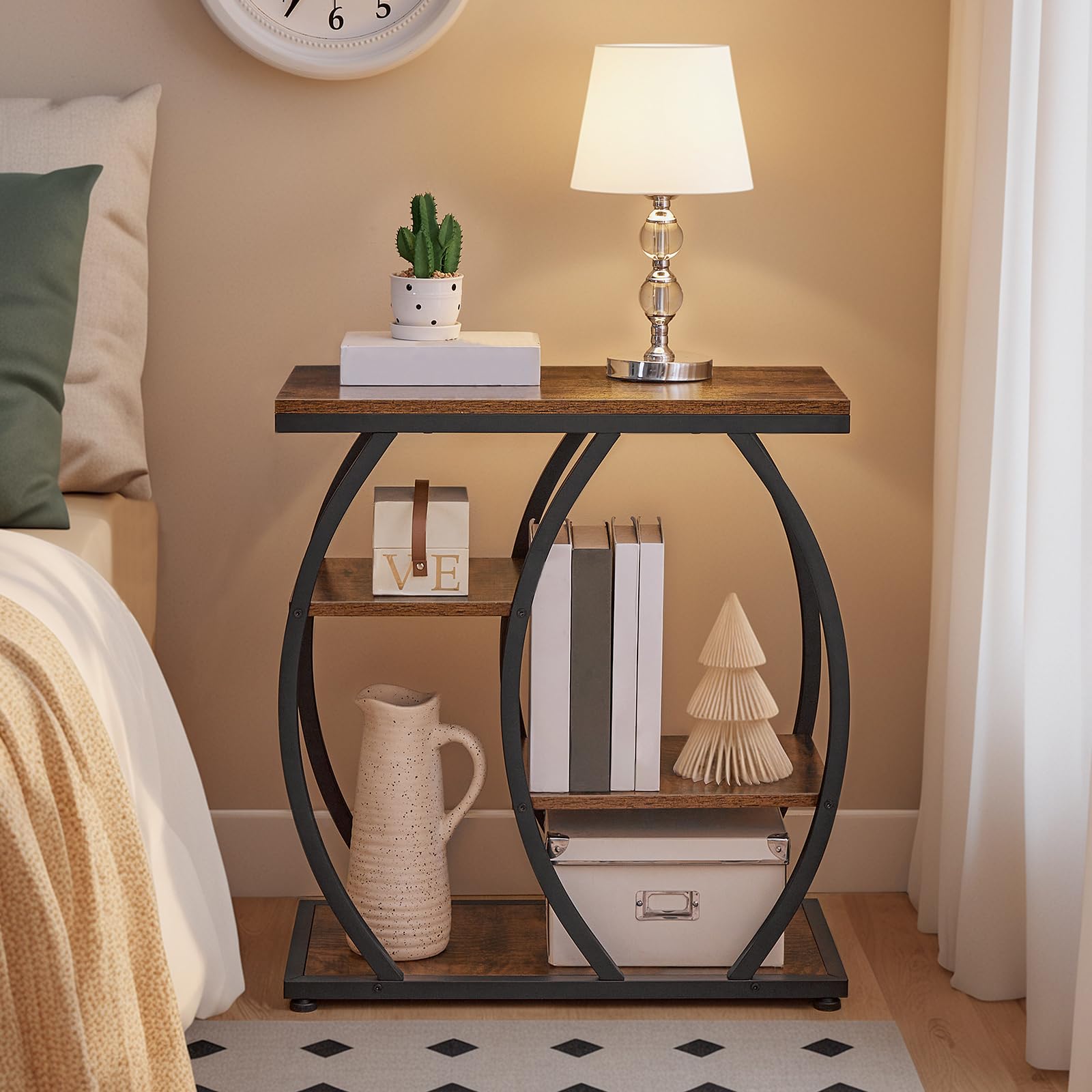 HOOBRO Mesa Auxiliar Estilo Industrial, Mesita de Centro con 4 Estantes, Mesa de Sofá Estrecha con Tableros y Estructura Metálica, para Sala, Dormitorio o Despacho, Marrón Vintage y Negro EBF164BZ01