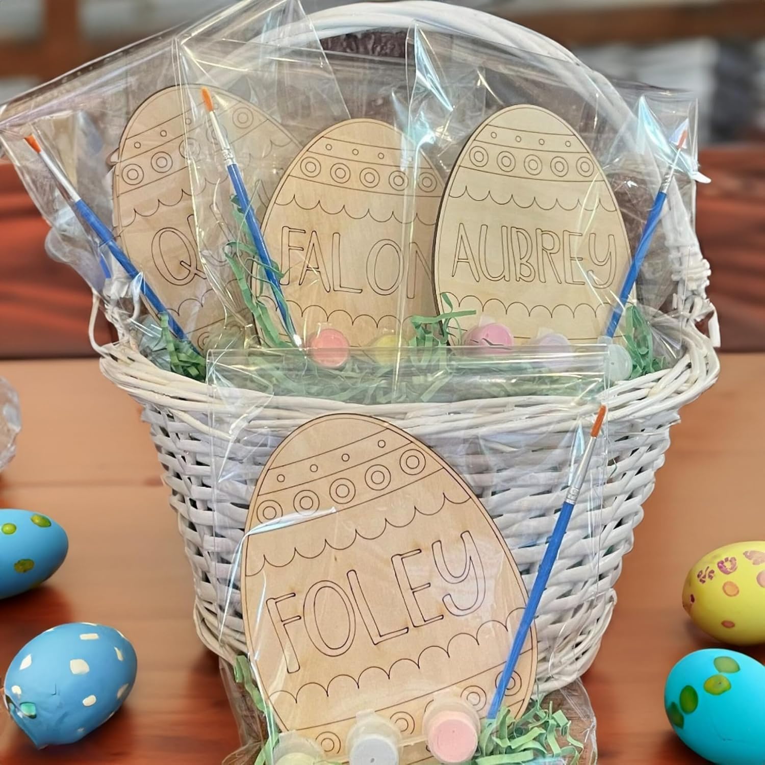Personalized Easter Egg Paint Kit with Name, Custom DIY Wooden Painting Crafts Set for Kids, Easter Egg Decorating Basket Stuffer, Children’s Easter Games for Family