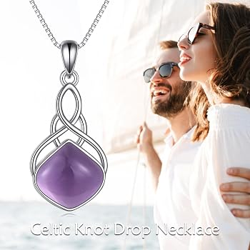 YAFEINI Collana con Nodo Celtico per Donna Argento Sterling Trinità Irlandese Ciondolo Celtico Gioielli con Gioielli in Cristallo Verde Regali per Madre Figlia Moglie (Collane Celtiche