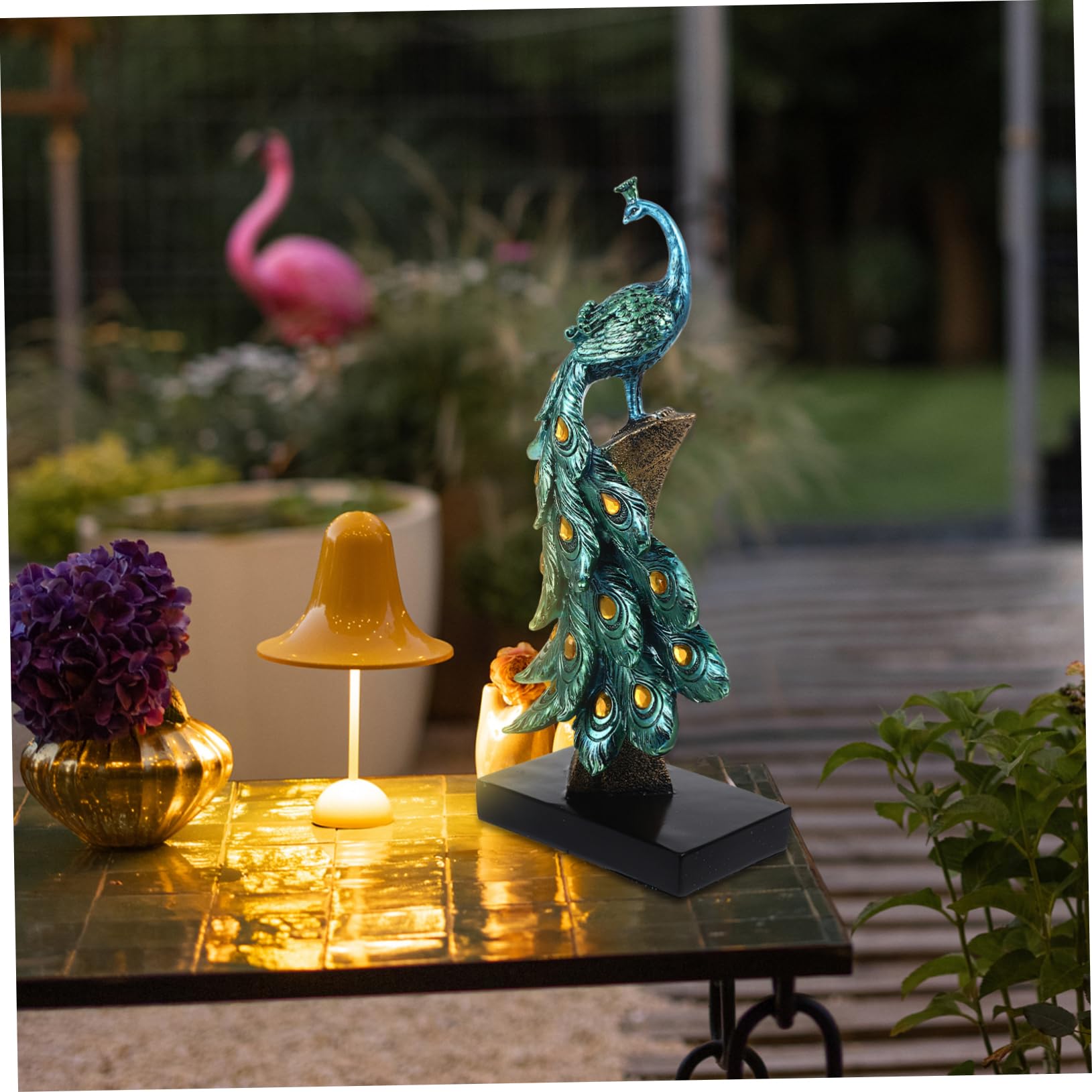 HEMOTON Peacock Statue Outdoor Decor Künstlerische Gartenfigur Wetterfestem Resin für Garten Terrasse und Balkon Einzigartige Deko für Gartenliebhaber