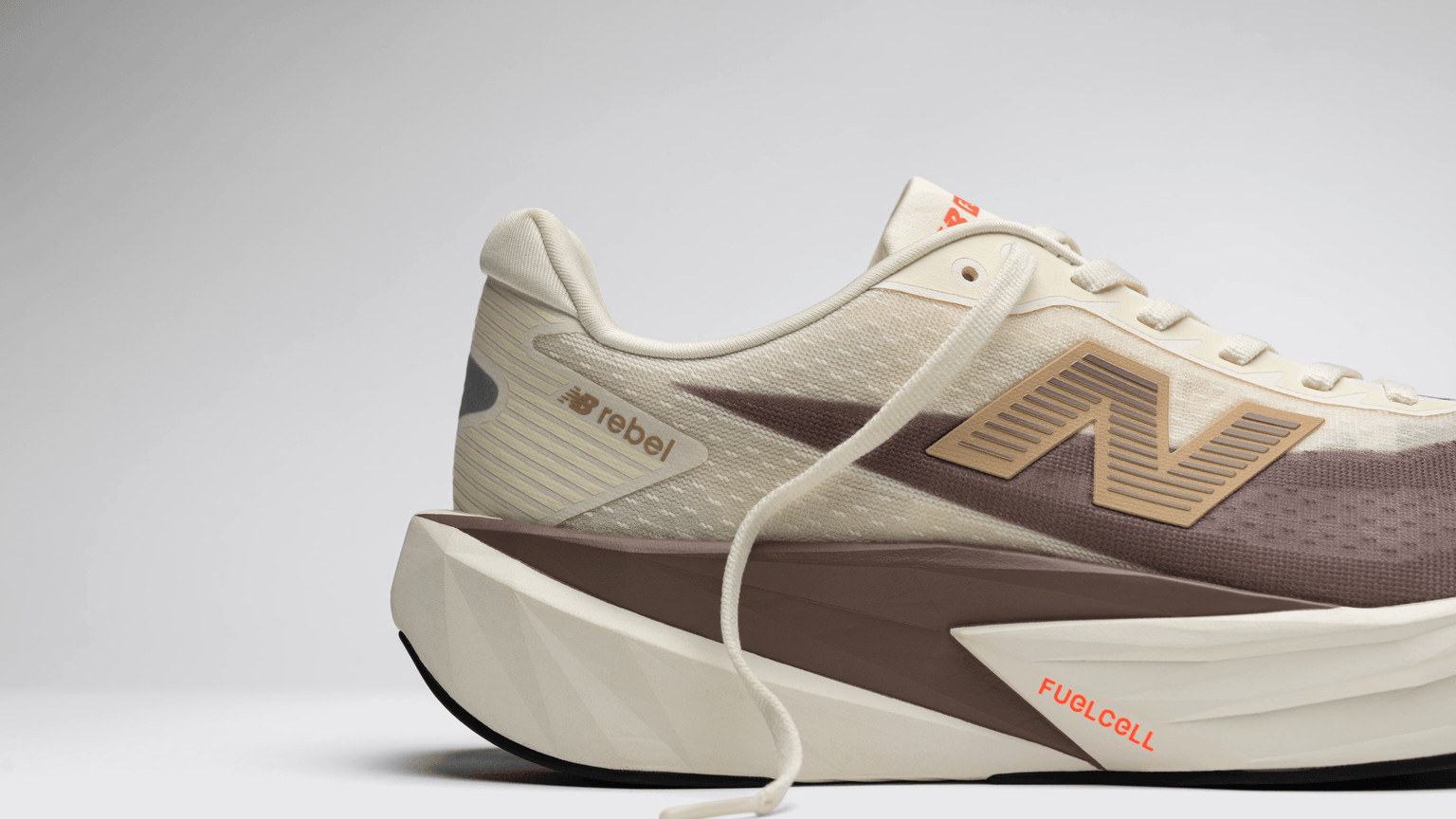 Amazon | [ニューバランス] ランニングシューズ FuelCell Rebel v5