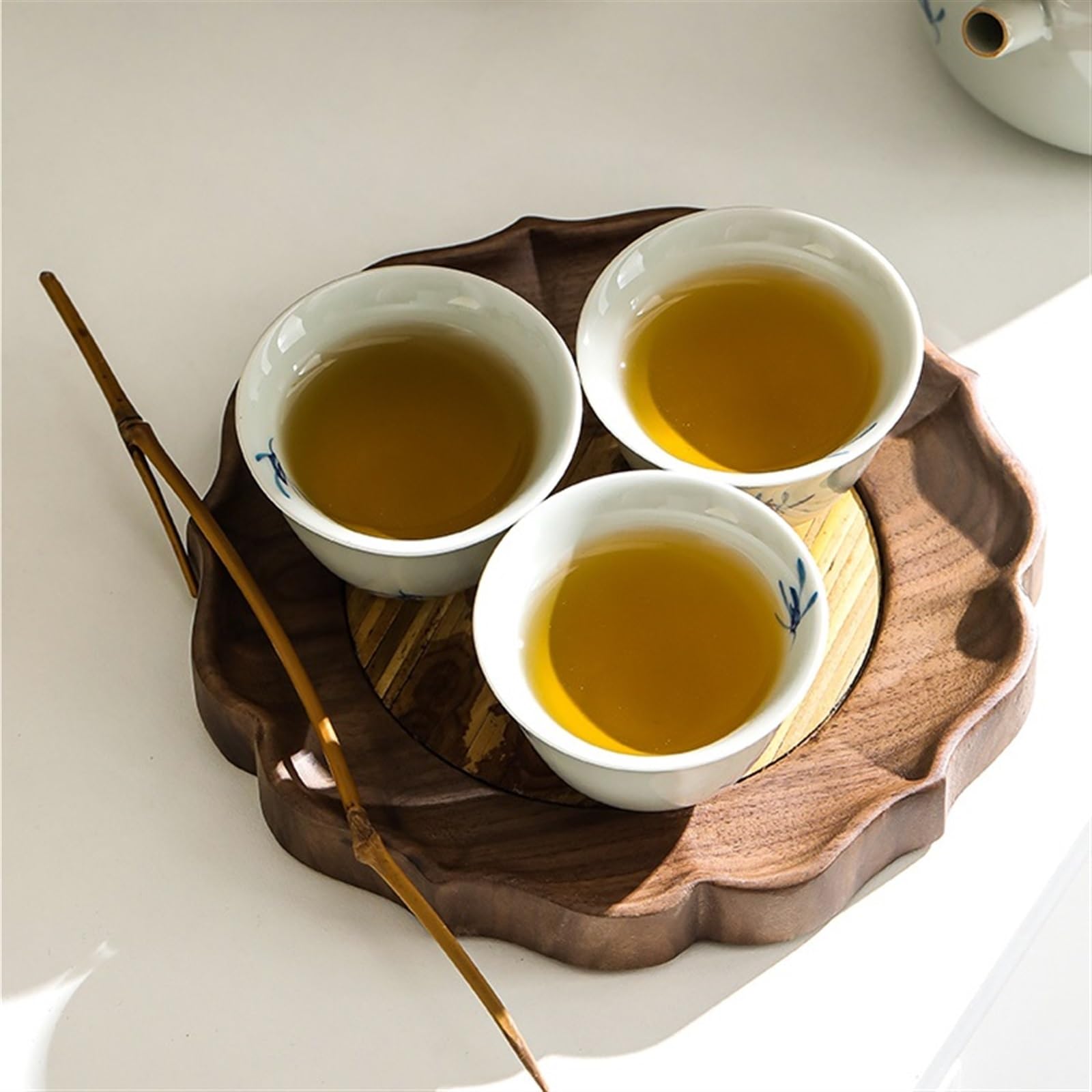 Plateau à Café de Table Plateau à collation en Bois Massif, Plateau à thé Chinois, Base de théière Domestique adaptée à la Cuisine, au café et au Bureau Plateau à thé de Bureau