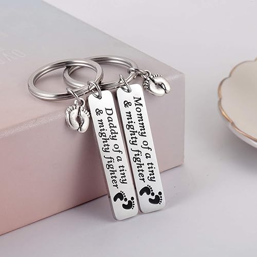 Miniatura 4 de Ralukiia NICU Dad Mom Preemie Baby Gift – Mommy/Daddy of A Tiny Mighty Fighter Llavero Soporte UCIN Padres Cuidado Cesta Neonatal de Cuidados