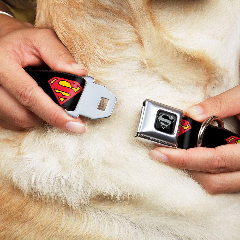 Buckle-Down Klamra pasa bezpieczeństwa obroża dla psa - Superman Shield Black - 3,8 cm szerokości - pasuje do szyi 45-81 cm - L